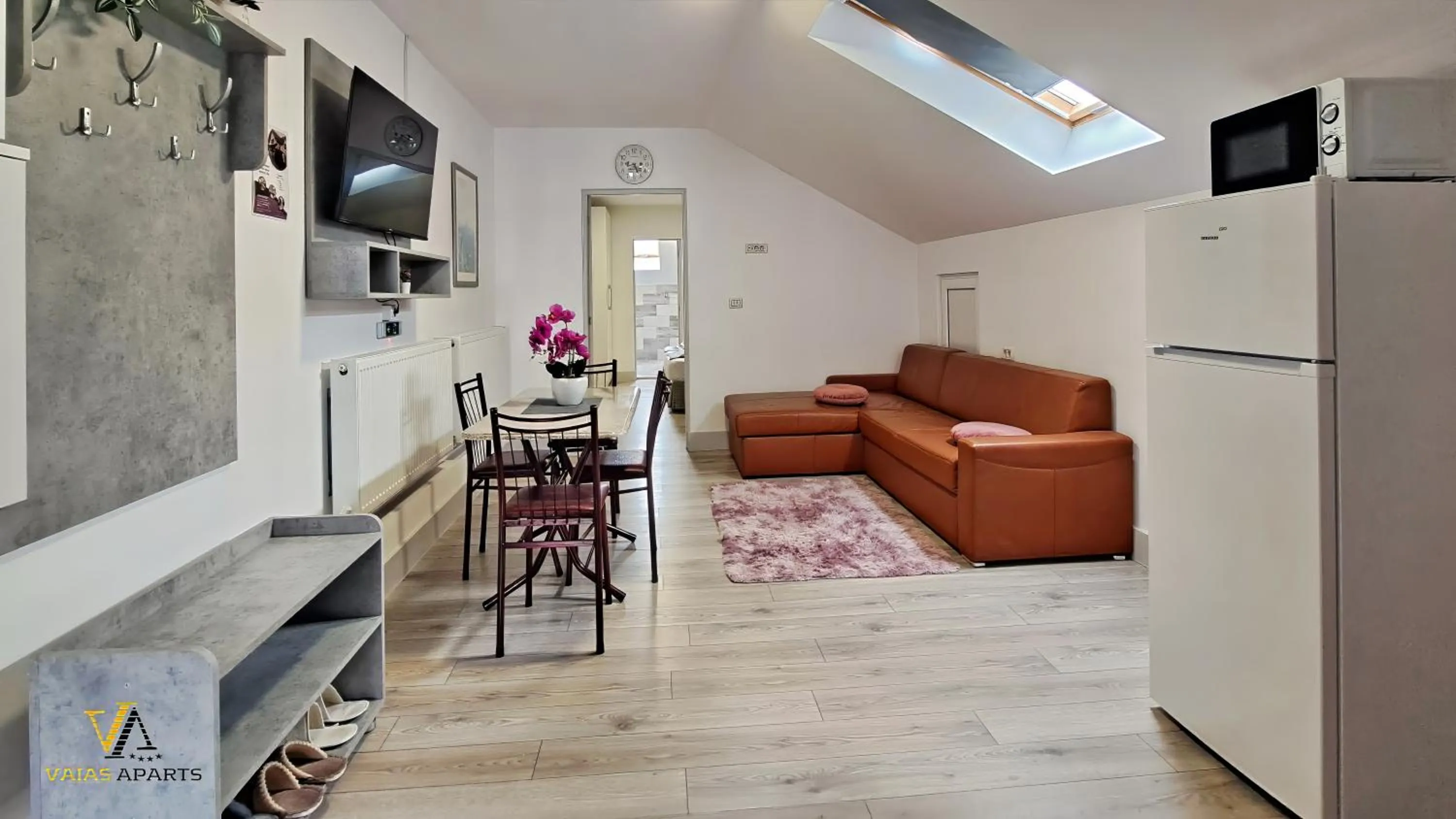 Communal lounge/ TV room in VAiAs Aparts