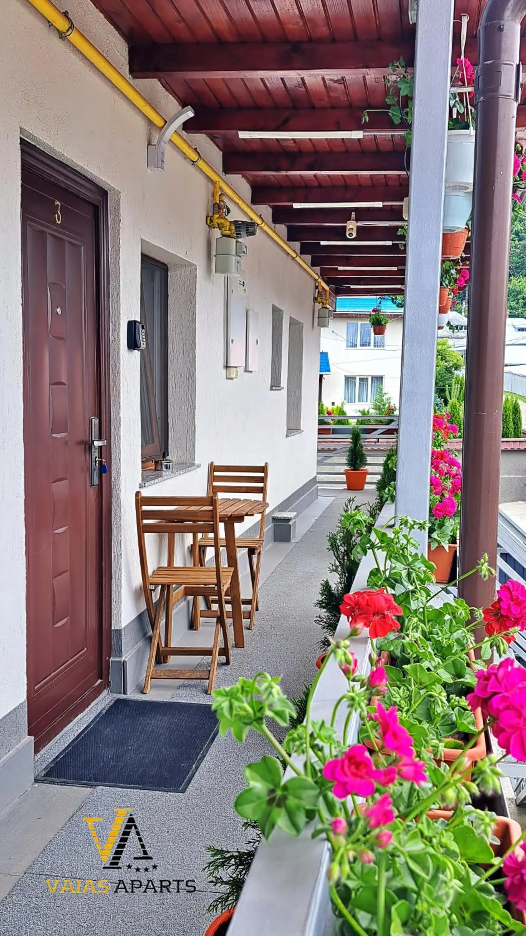 Property building in VAiAs Aparts