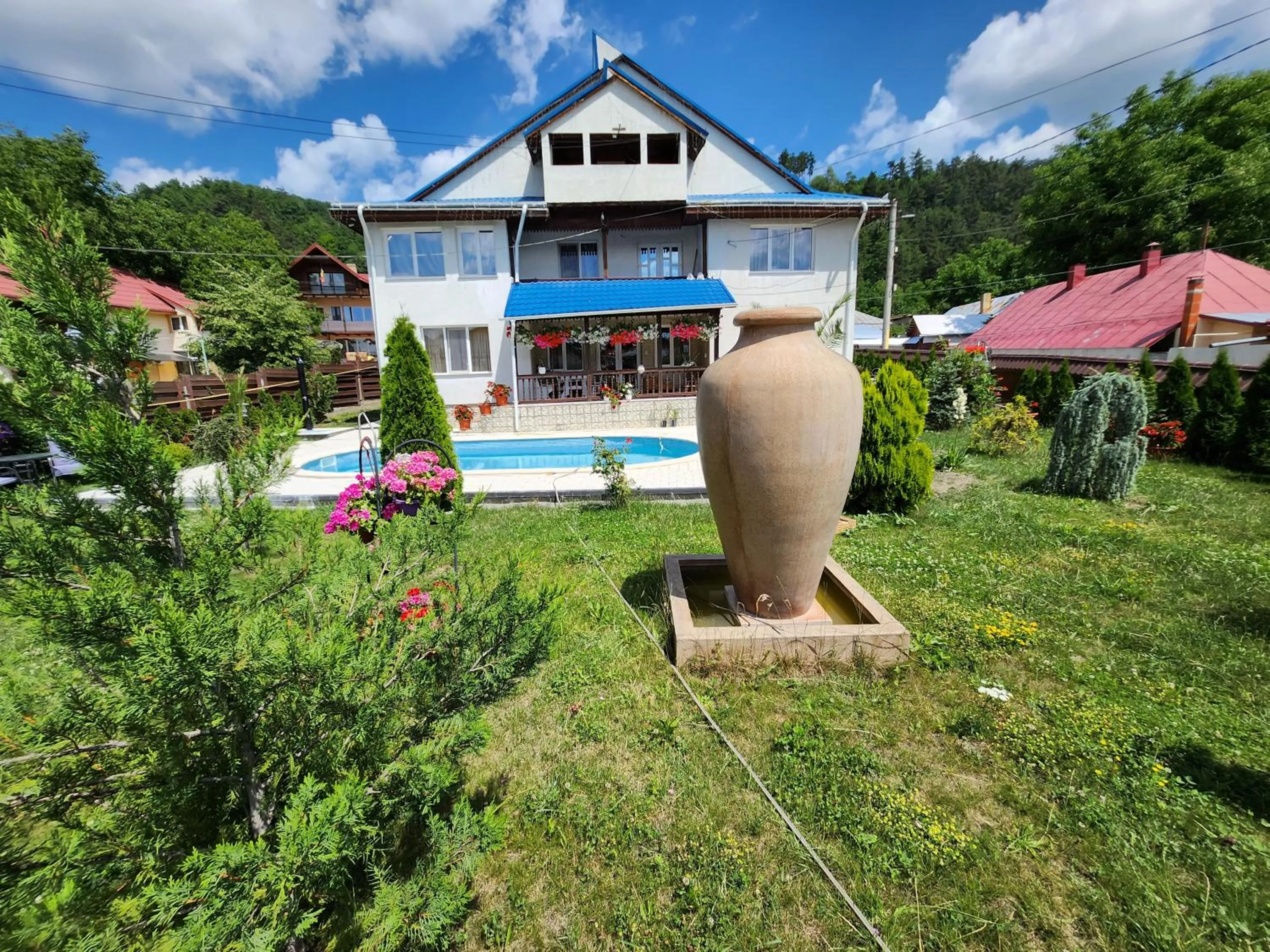 Shower in VAiAs Aparts