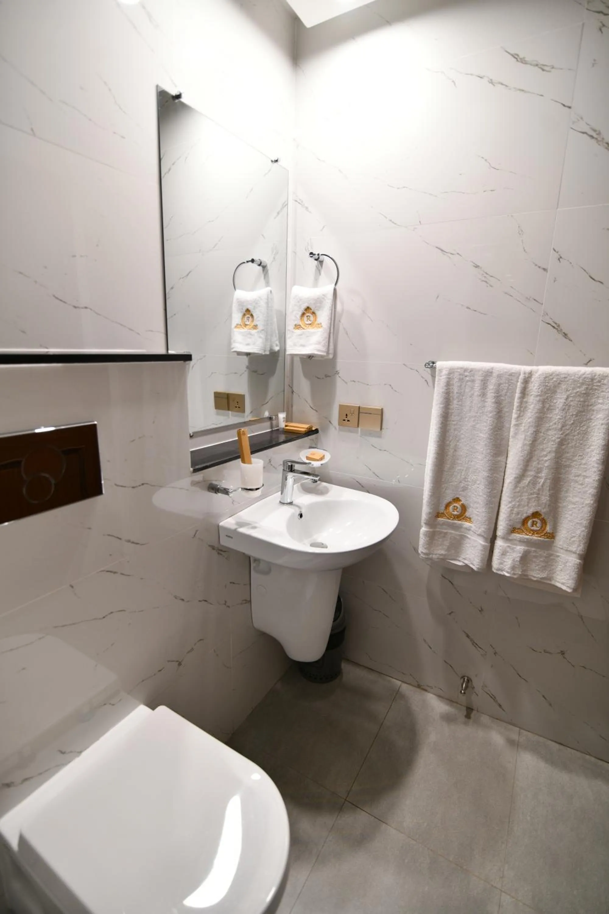 Bathroom in Royal Regency Hotel