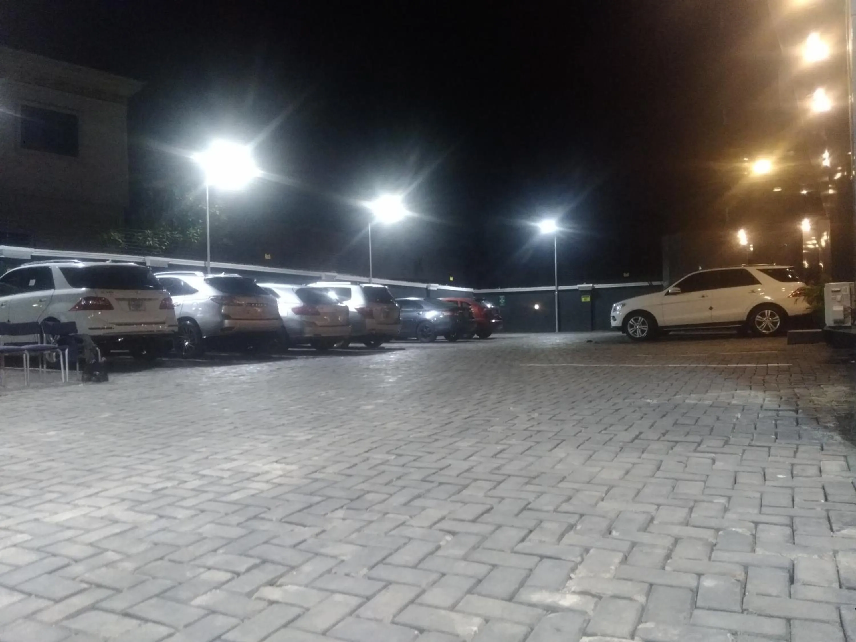 Parking in Kawruky Hotel Benin