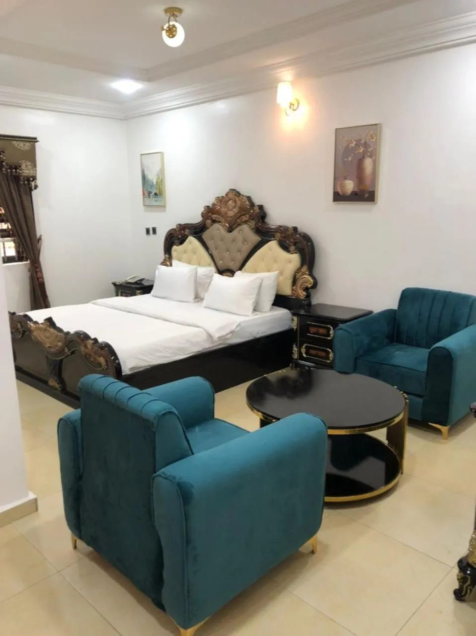 Kawruky Hotel Benin