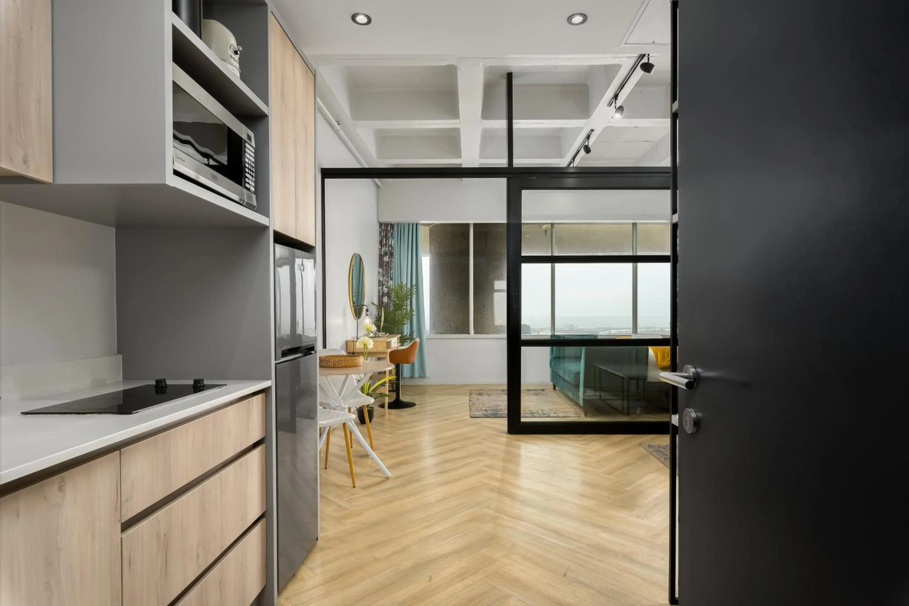 One Thibault Luxury Apartments