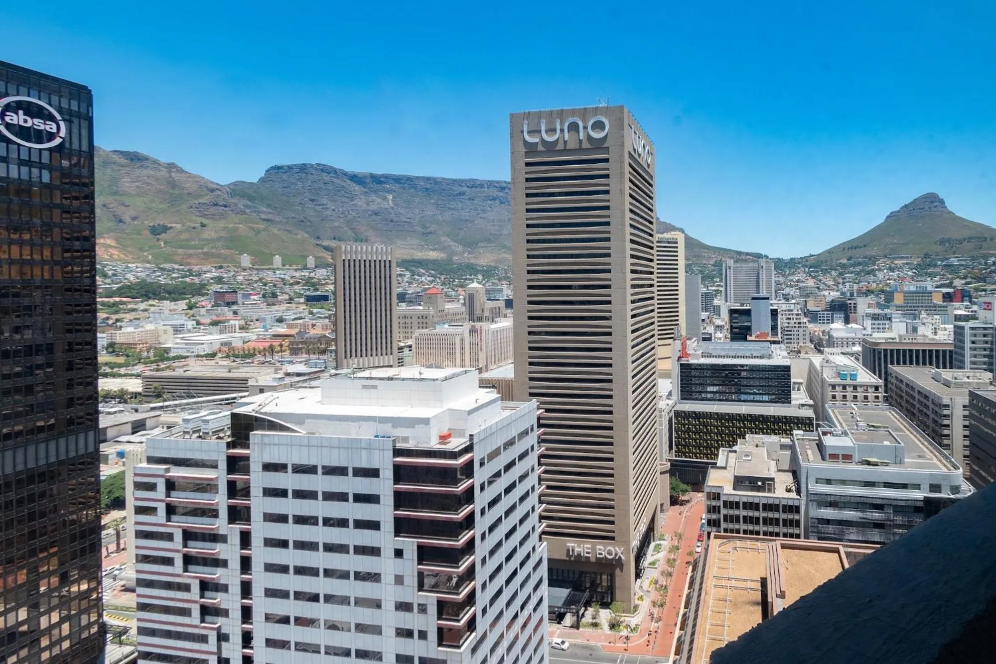 One Thibault Luxury Apartments