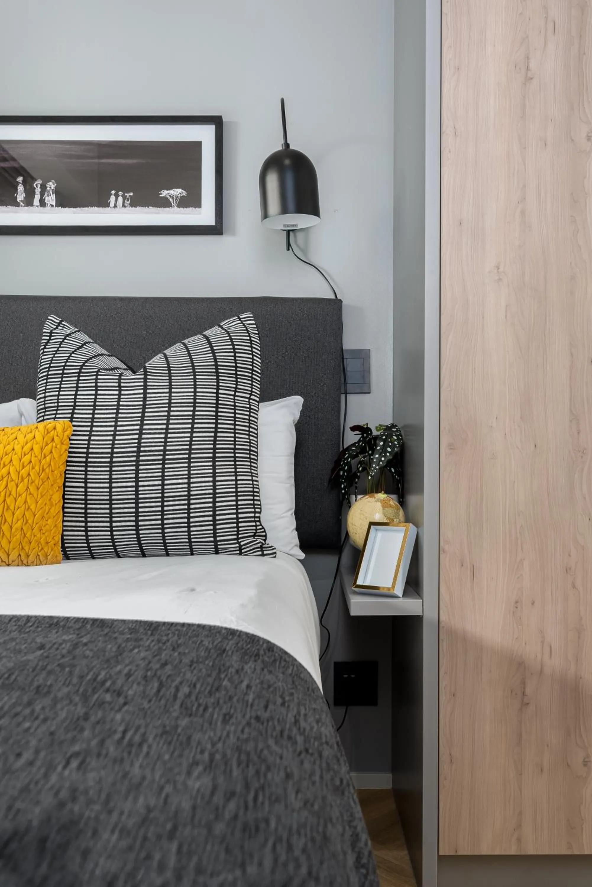 Bed in One Thibault Luxury Apartments