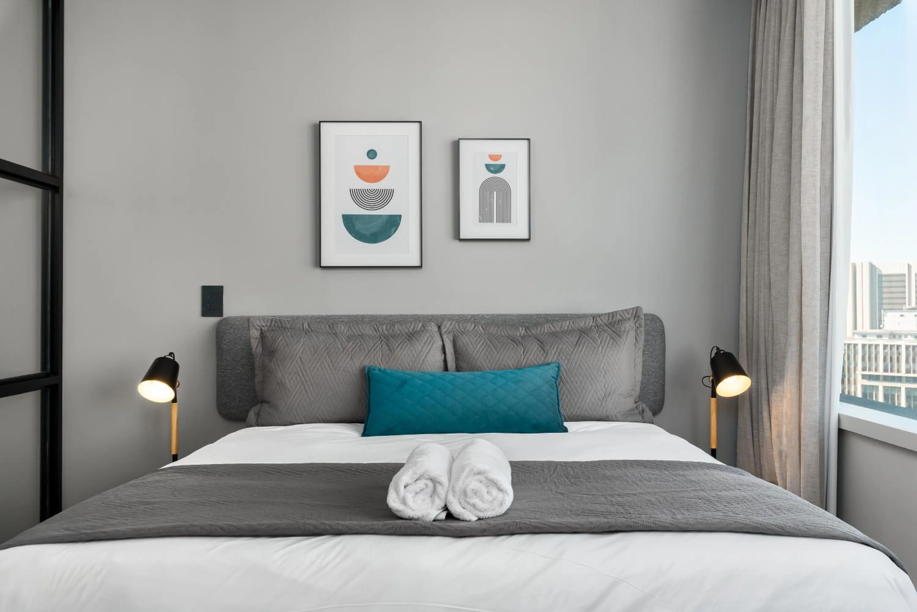 Bed in One Thibault Luxury Apartments