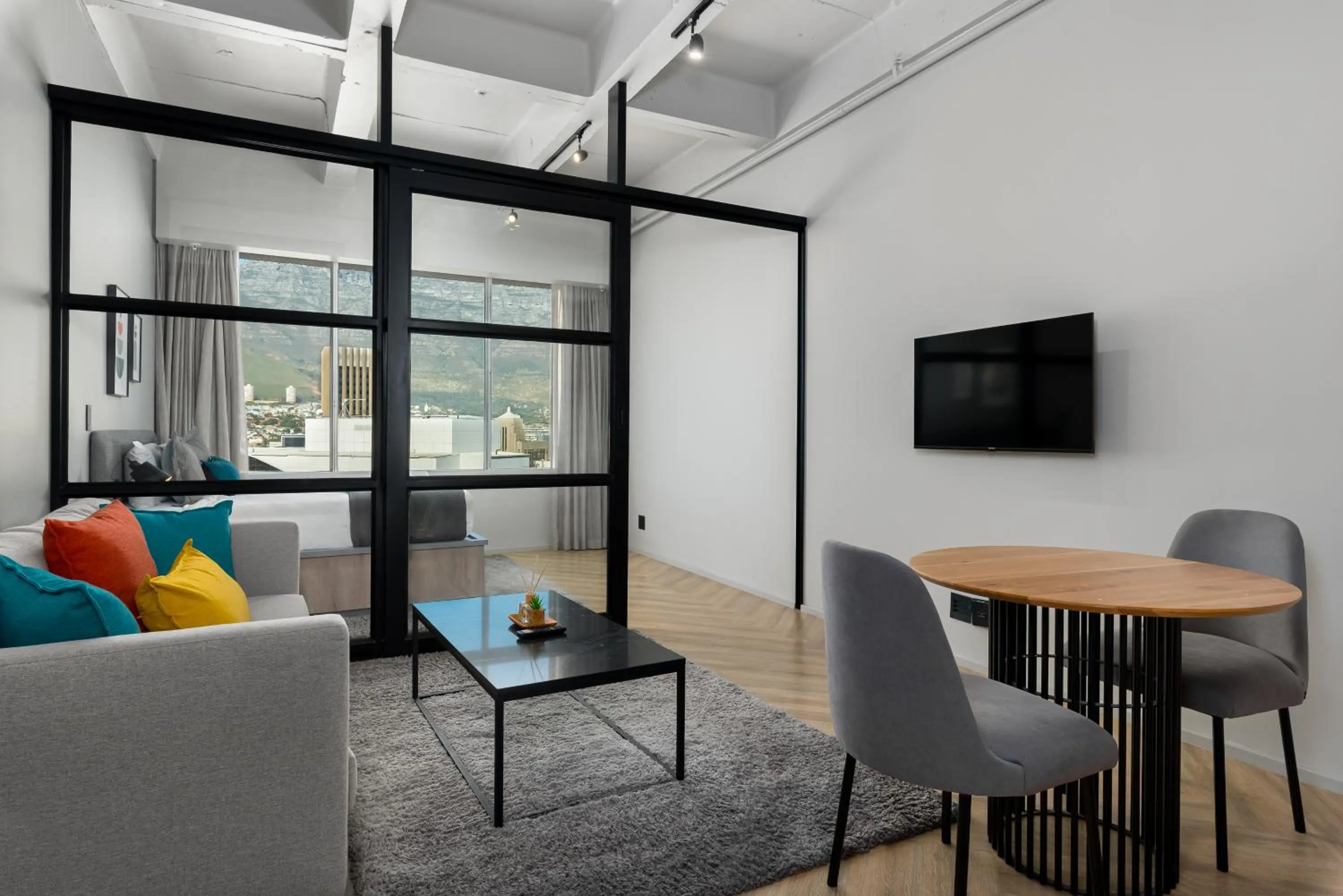 One Thibault Luxury Apartments