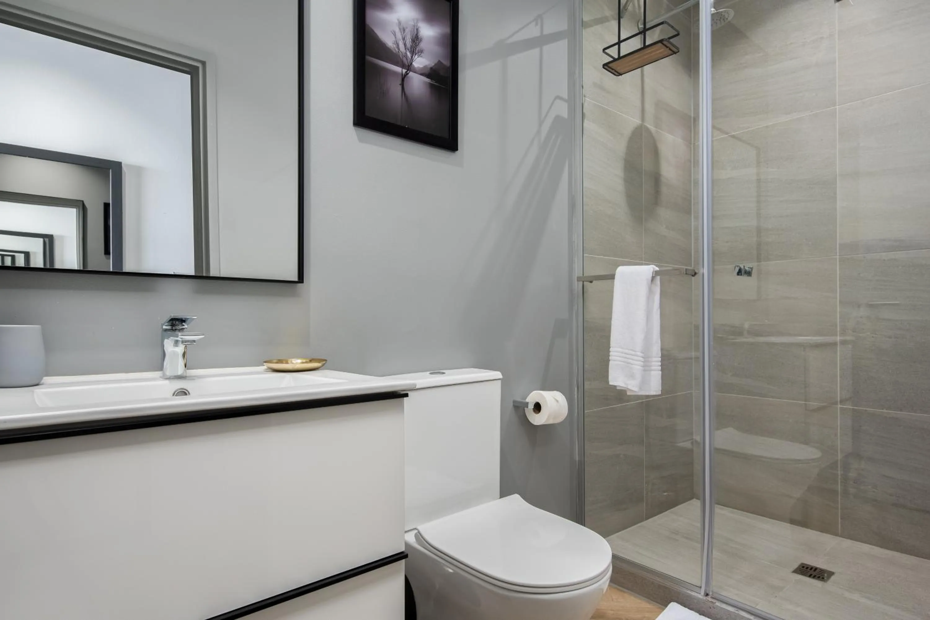 One Thibault Luxury Apartments