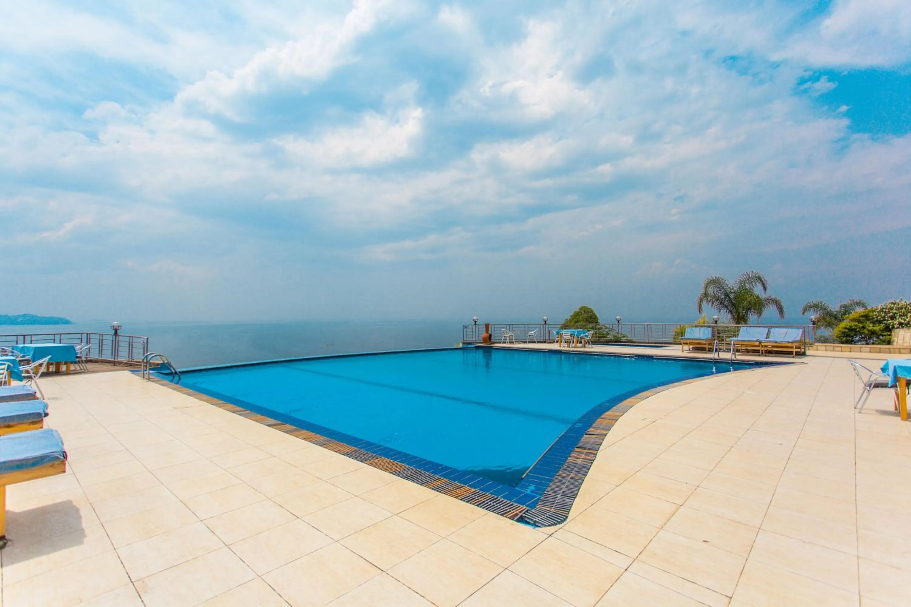 Swimming pool in Nirvana Heights Hotel
