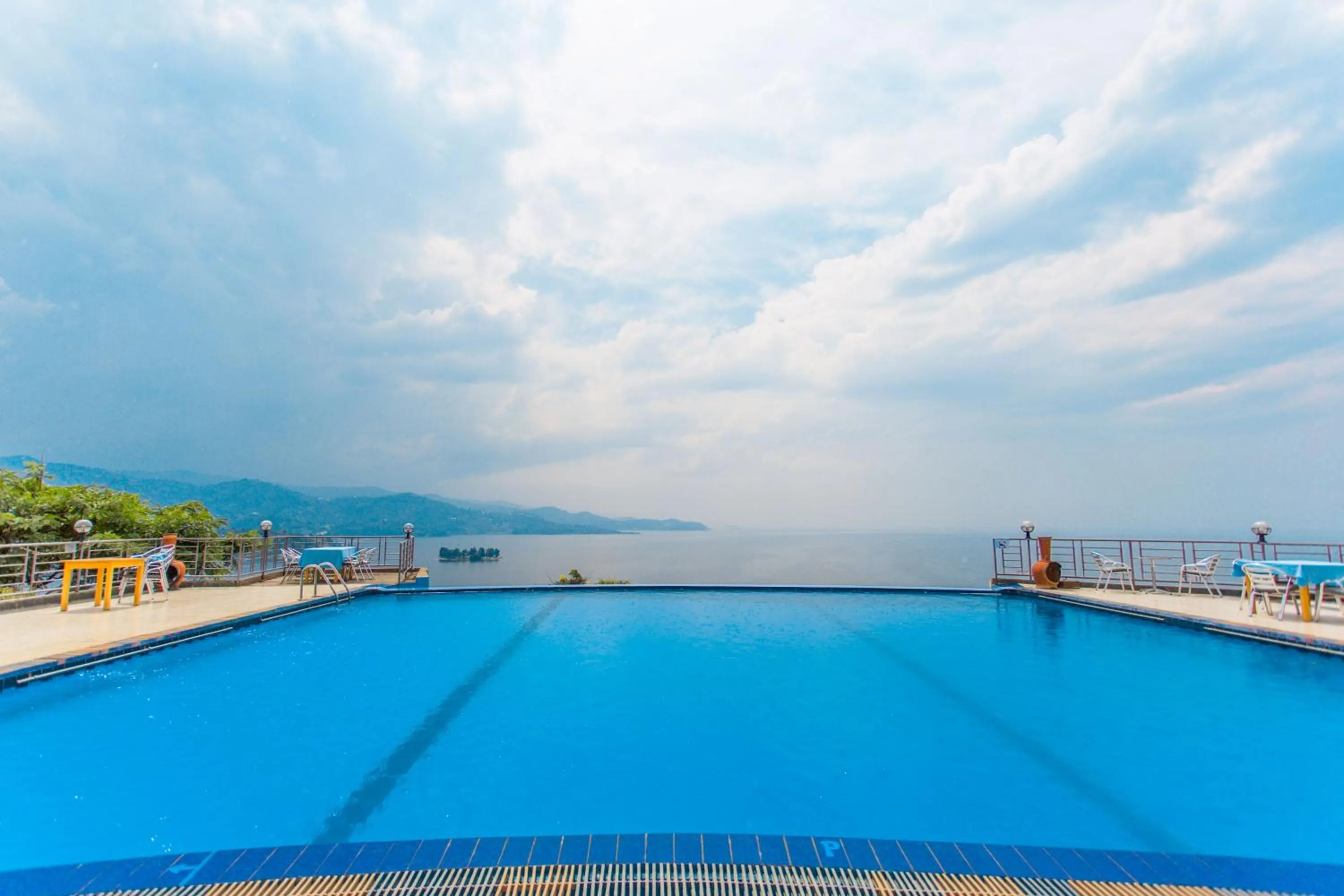 Swimming pool in Nirvana Heights Hotel