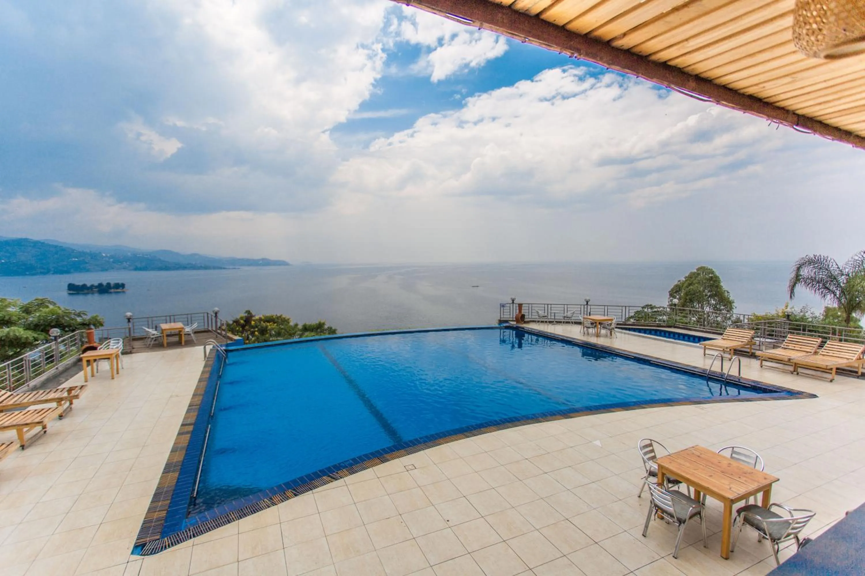 Swimming pool in Nirvana Heights Hotel