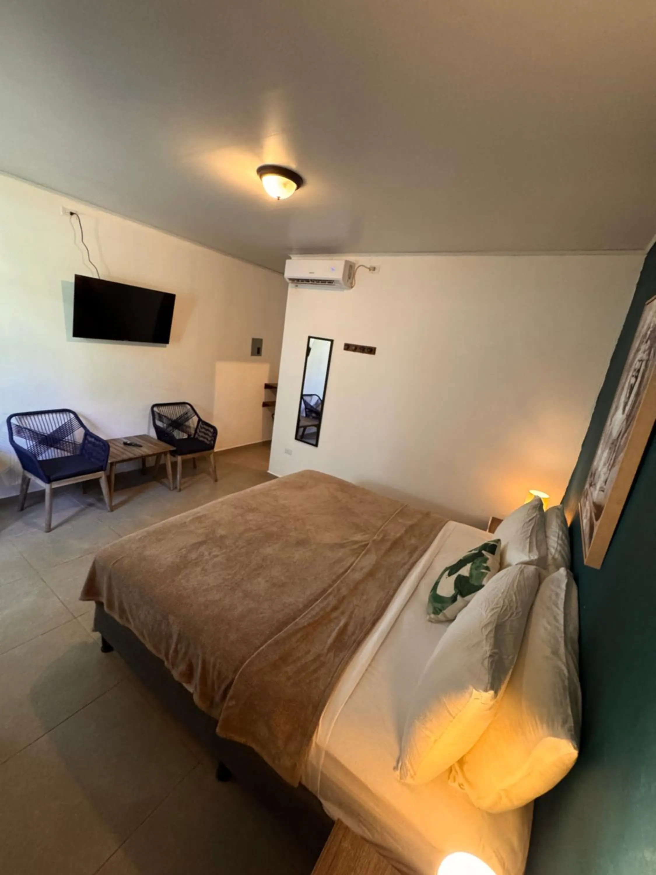 Photo of the whole room, Bed in Nativo