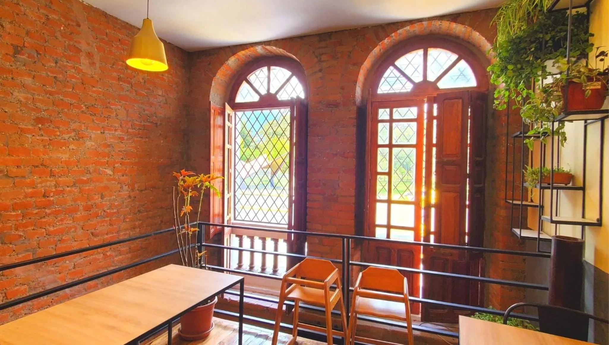 Restaurant/places to eat in Hotel Inti Quito