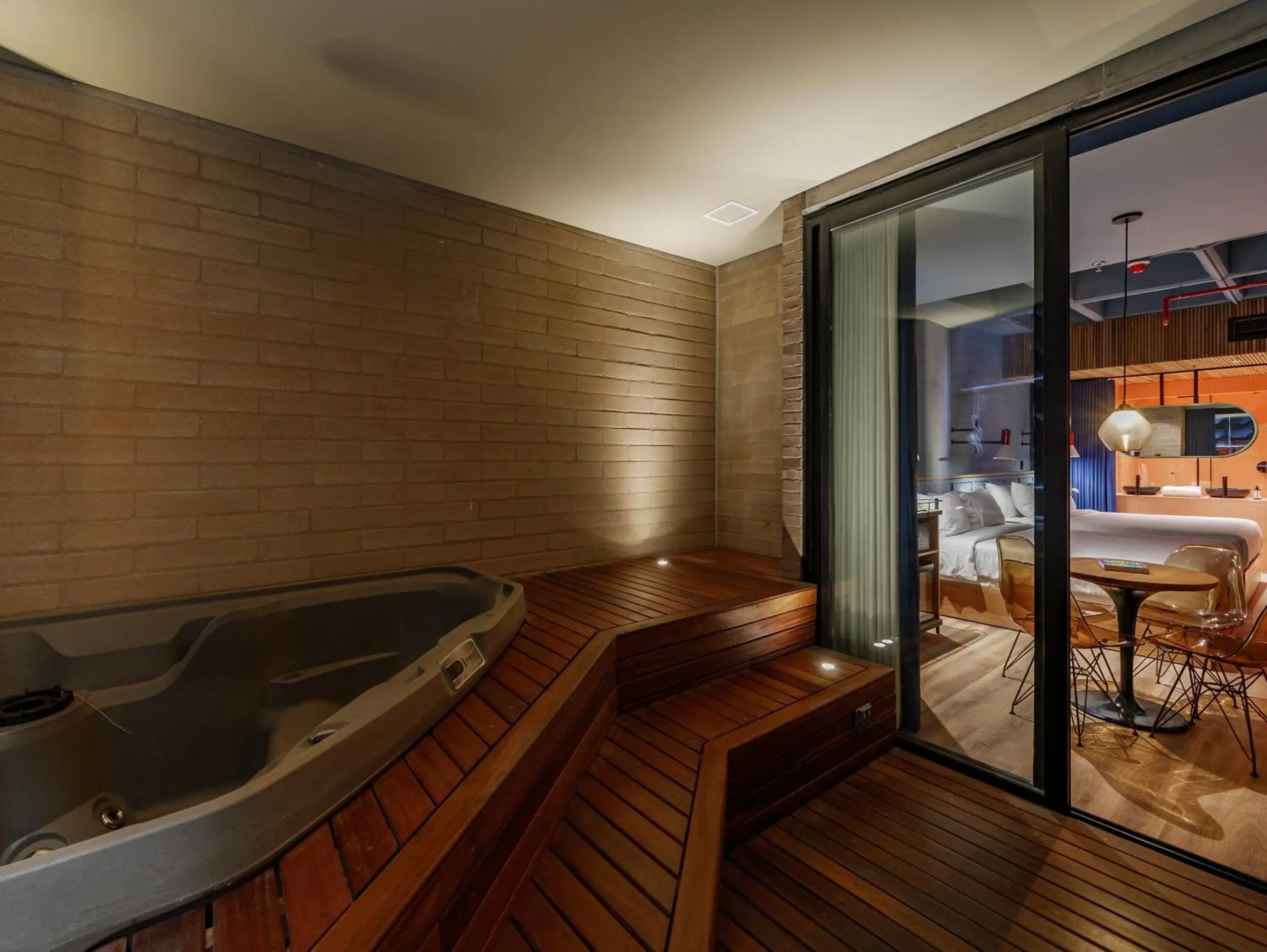 Double Suite with Jacuzzi - 2 Queen Beds in The Somos Bold Hotel Double Suite with Jacuzzi - 2 Queen Beds in The Somos Bold Hotel