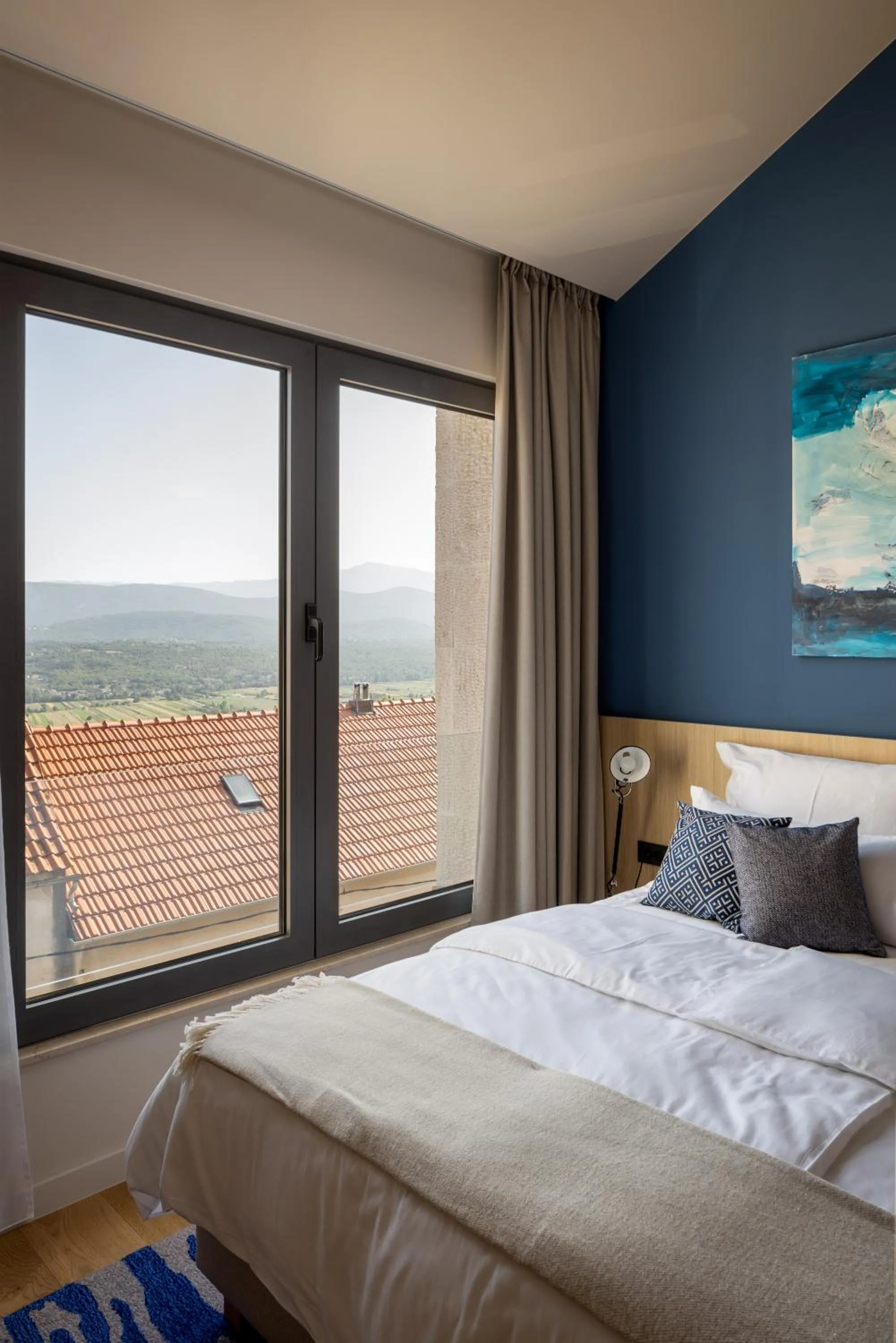 Bed in Emotheo Heritage Hotel