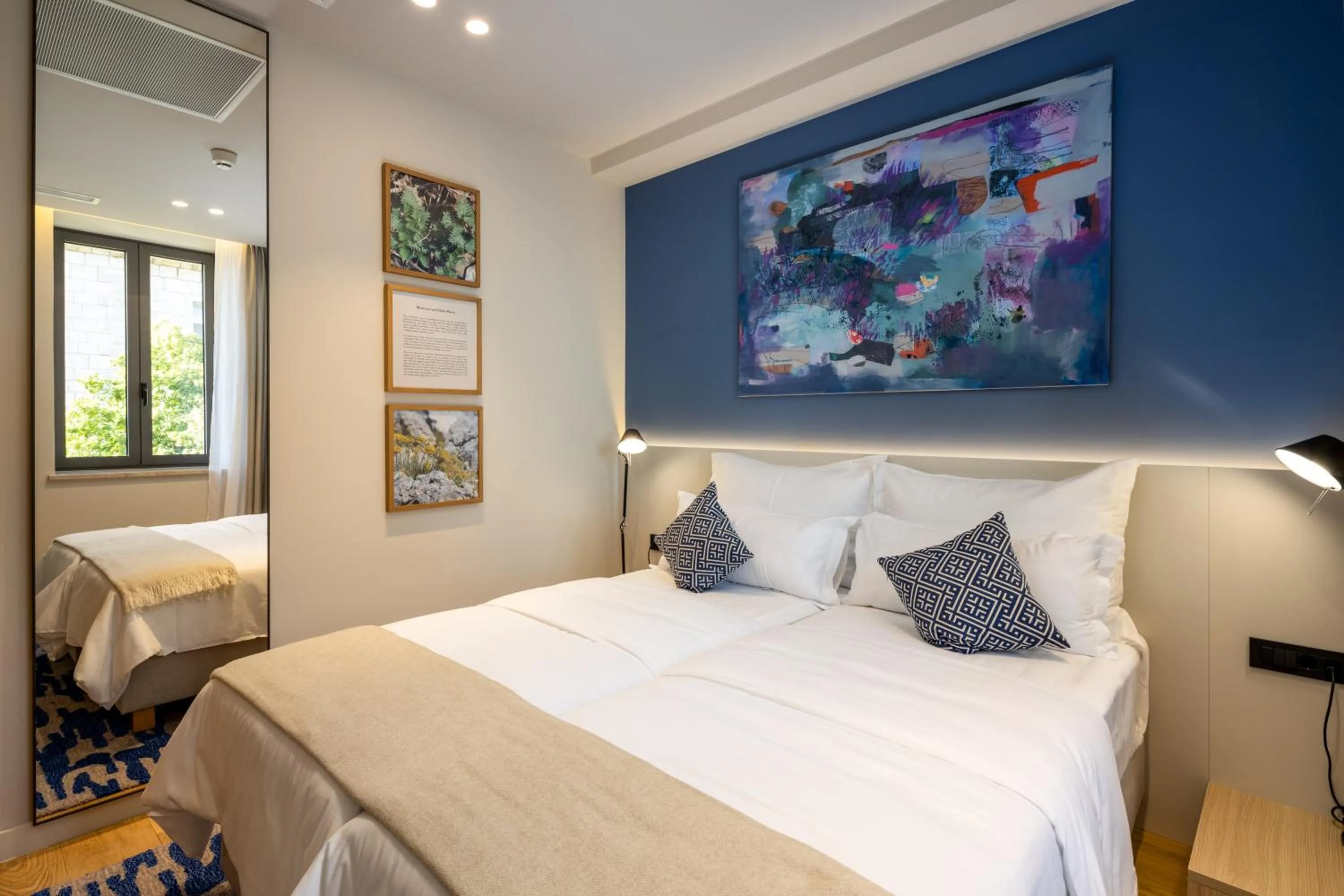 Bed in Emotheo Heritage Hotel