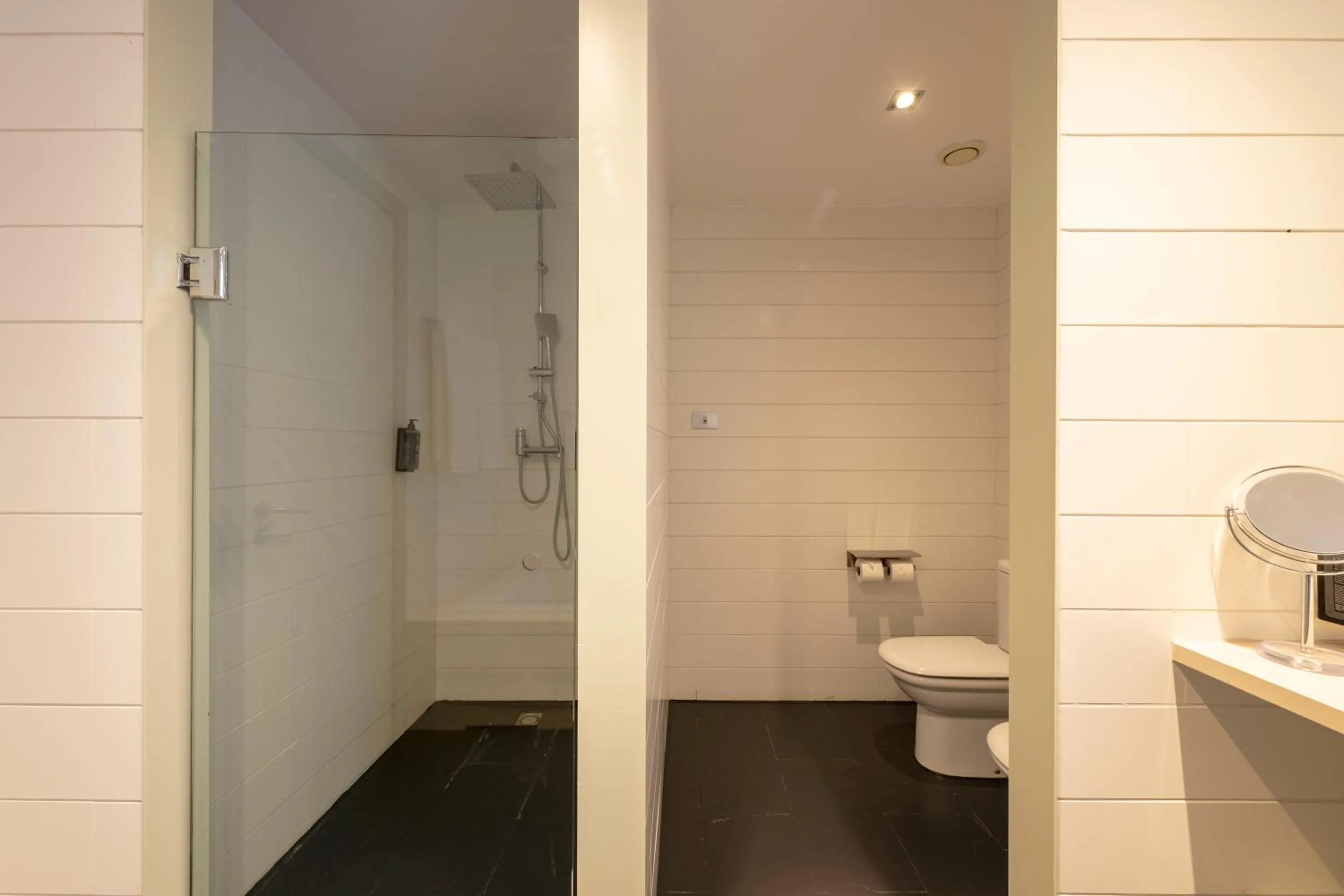 Shower in Hotel Terraverda at Empordà Golf Resort