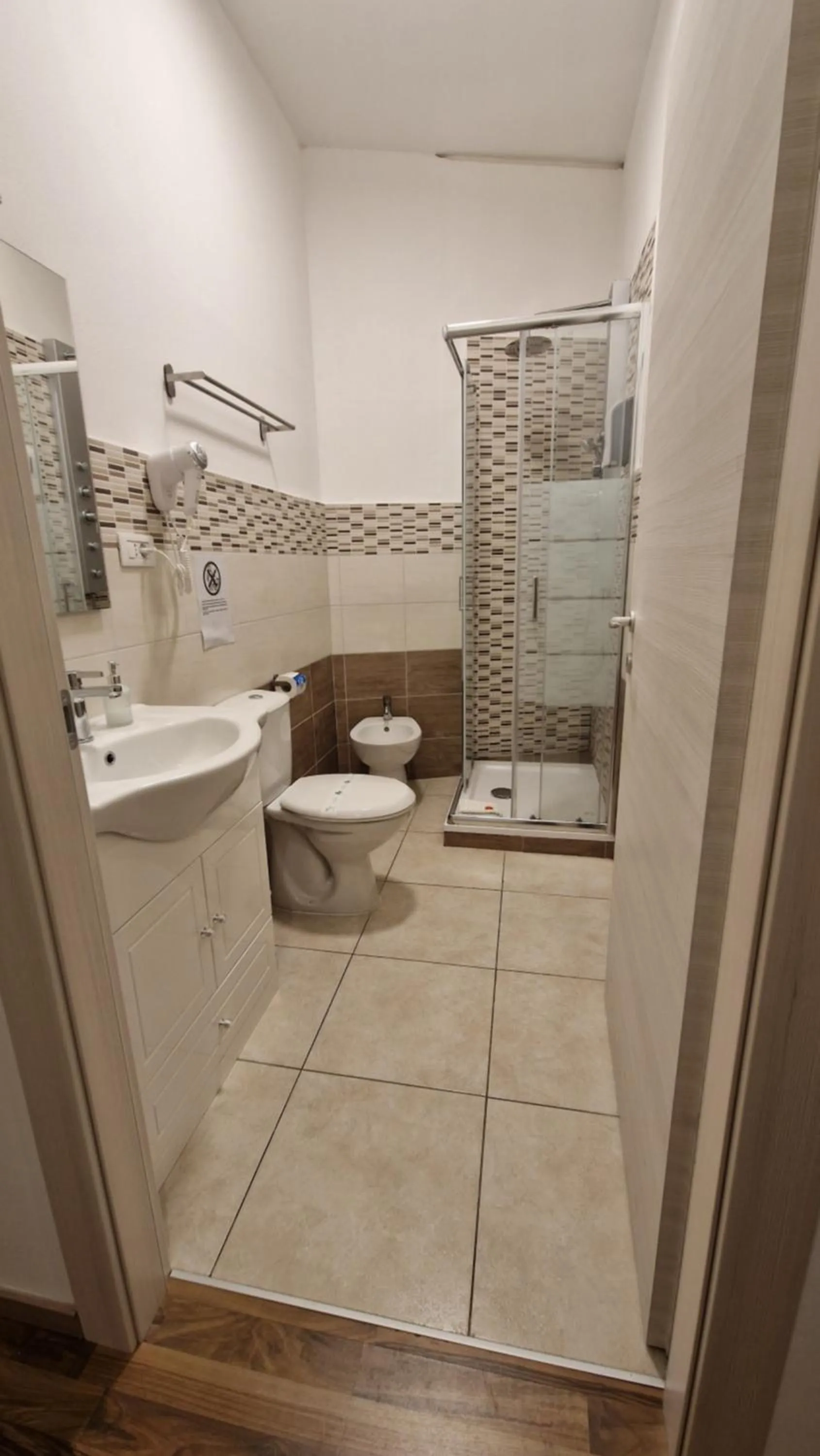 Shower in U Baruni B&B