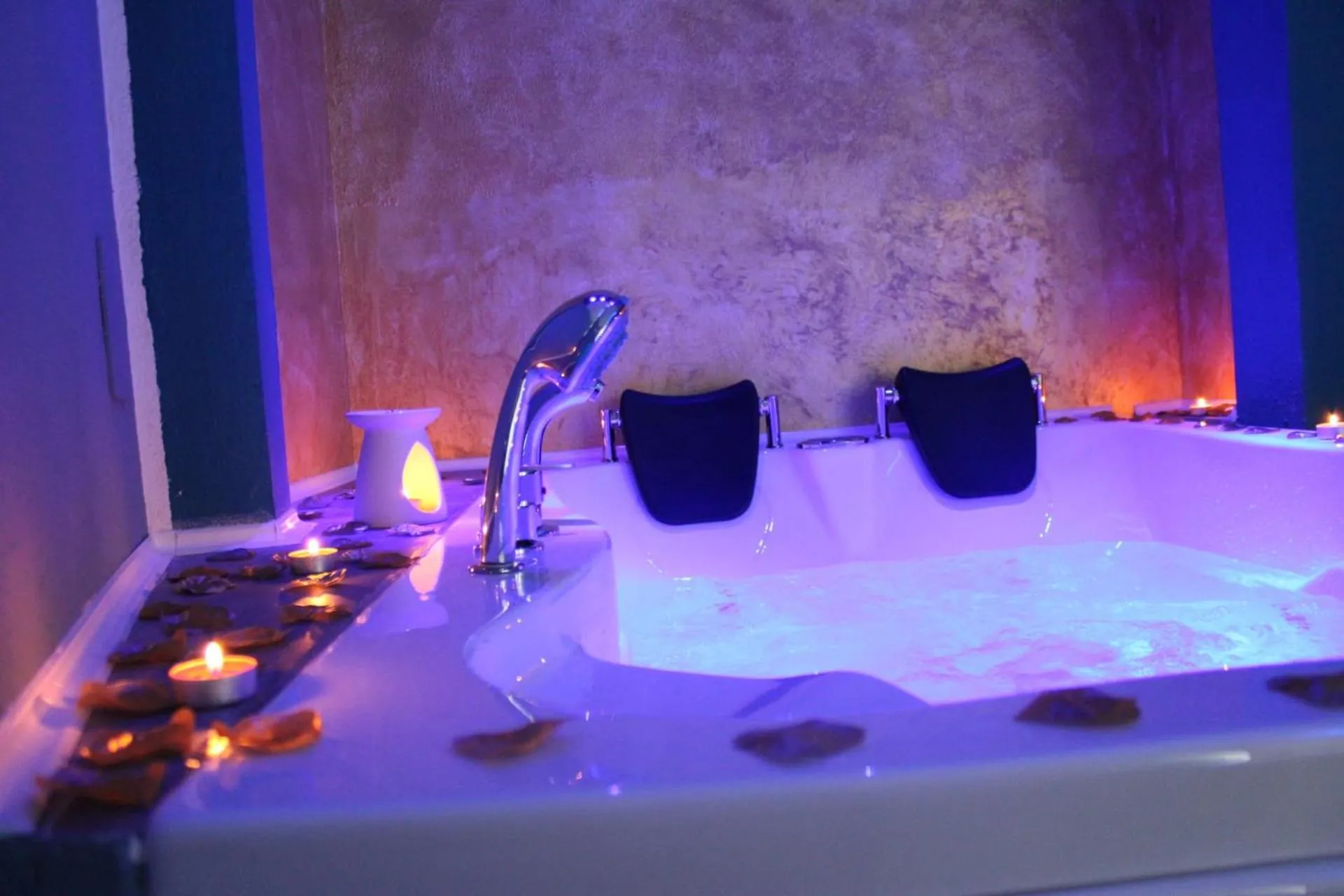 Hot Tub in U Baruni B&B