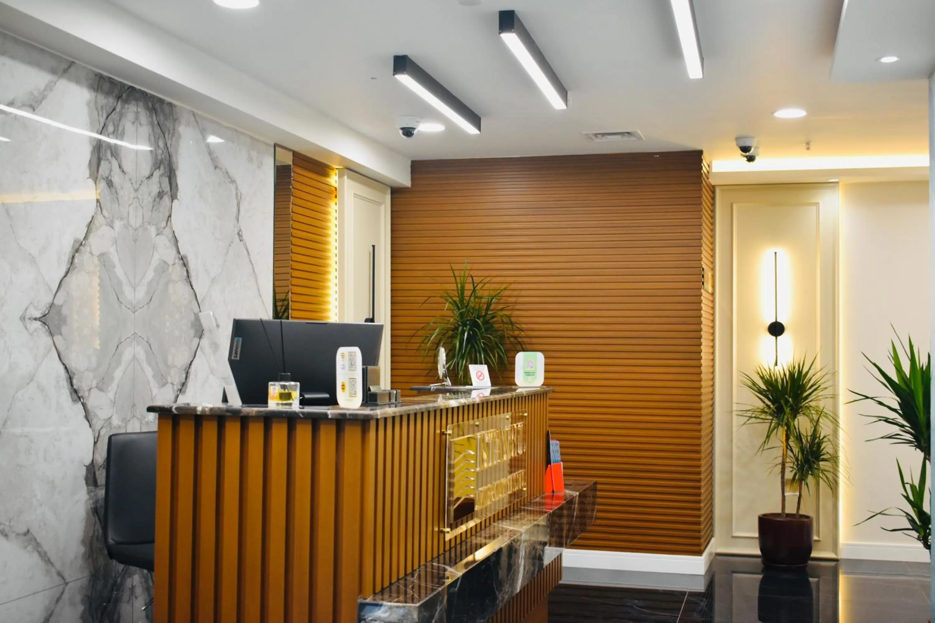 Lobby or reception in Istanbul Midpoint Hotel