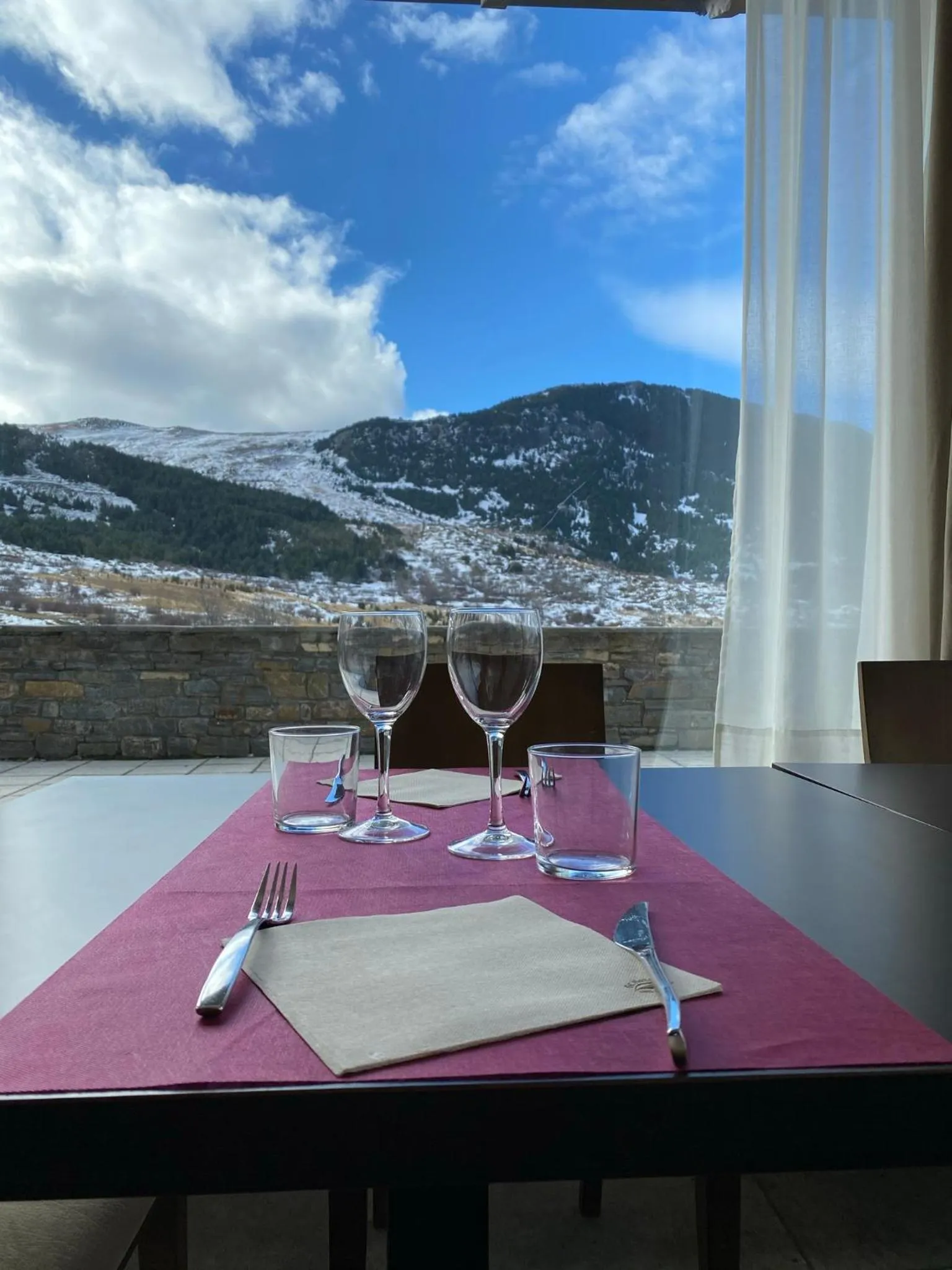 Restaurant/places to eat in Aparthotel Siente Boí & SPA