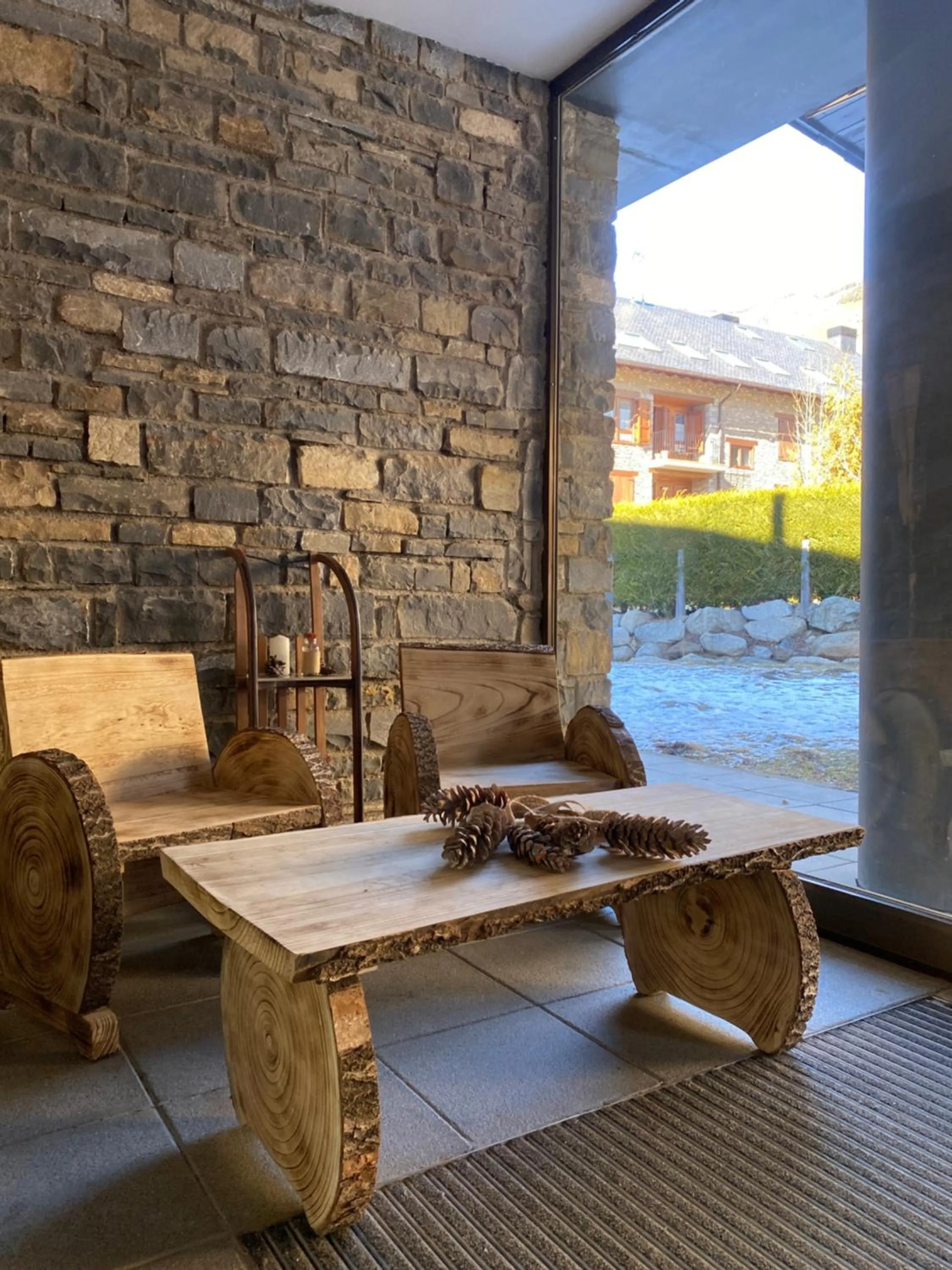 Day in Aparthotel Siente Boí & SPA