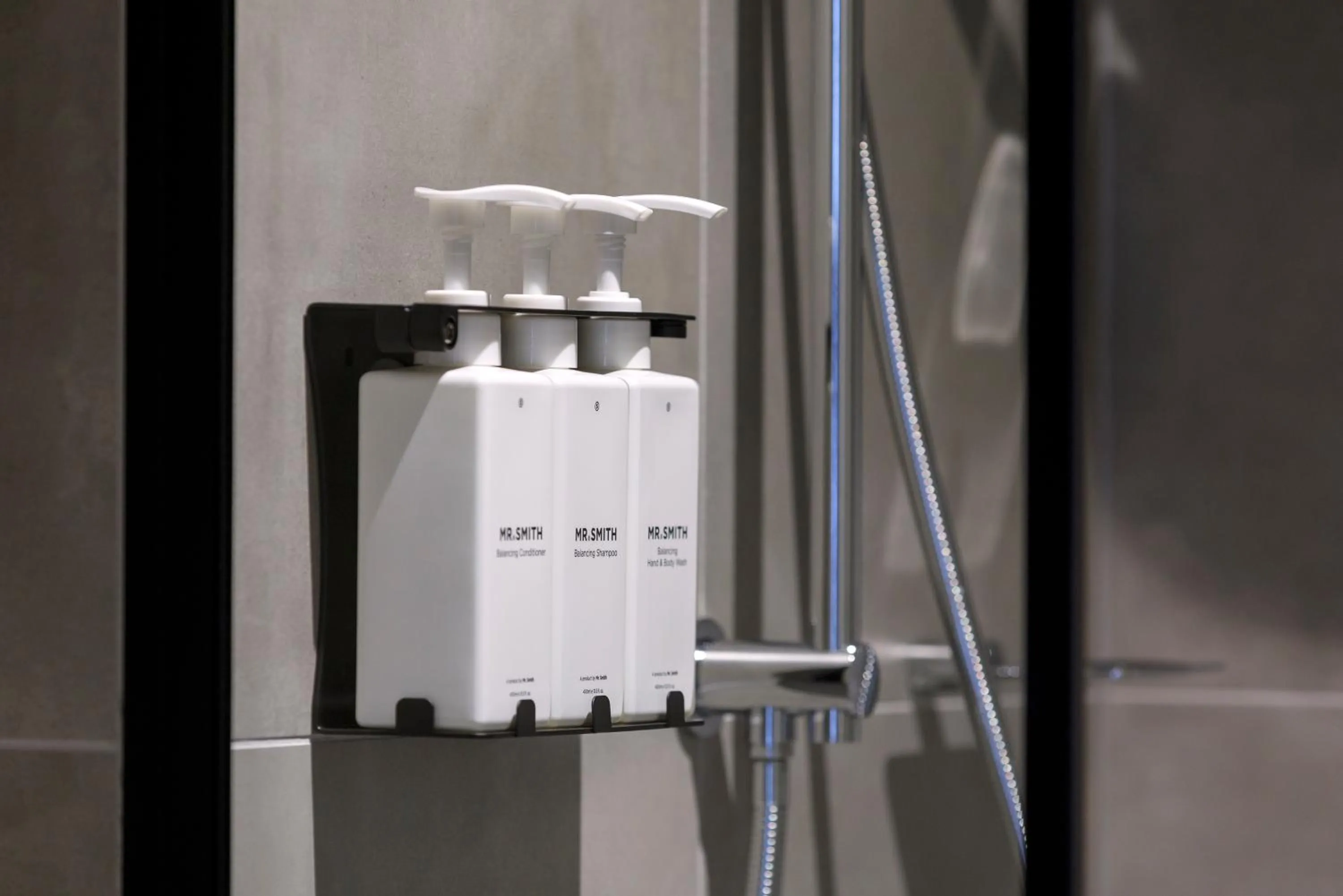 Shower in Veriu Collingwood