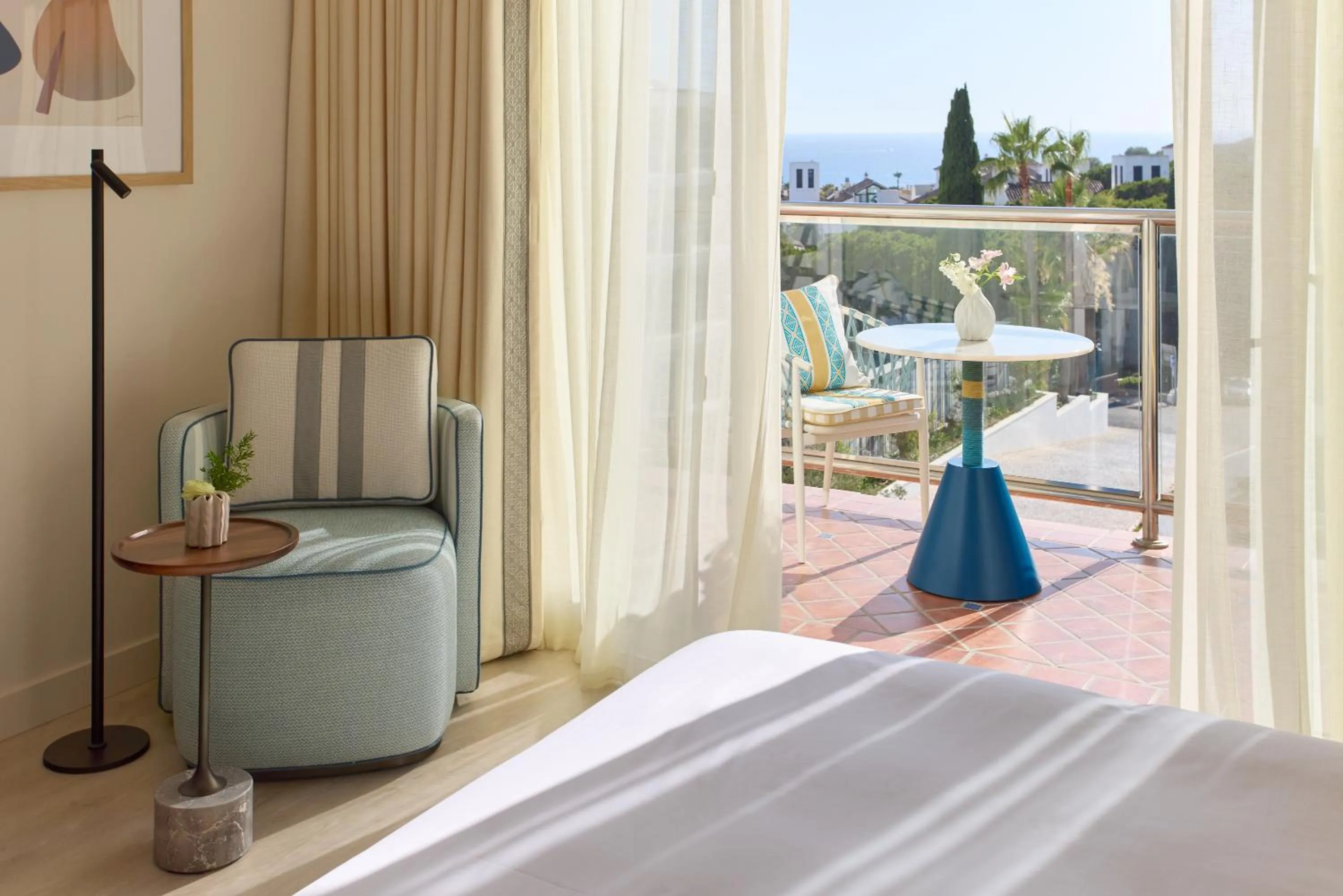 Balcony/Terrace, Bed in Don Carlos Marbella