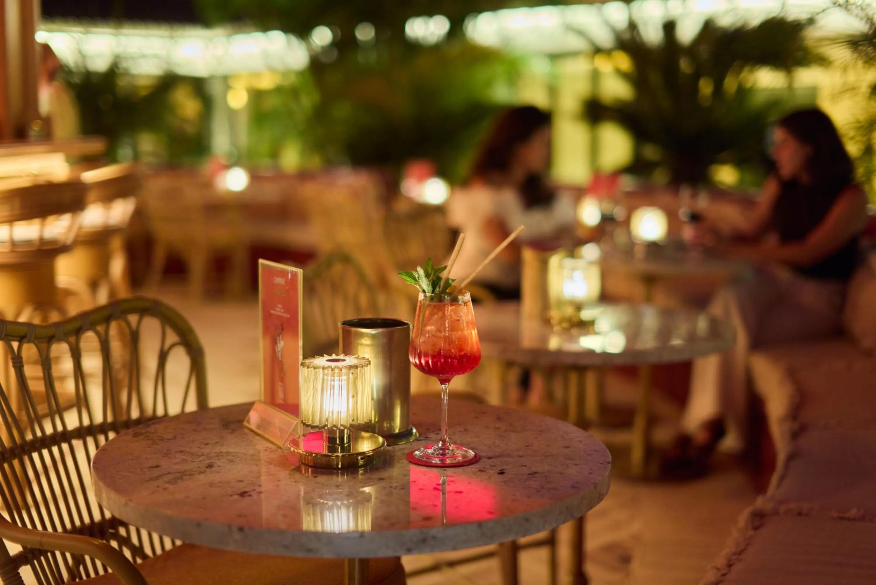 Restaurant/places to eat in Don Carlos Marbella