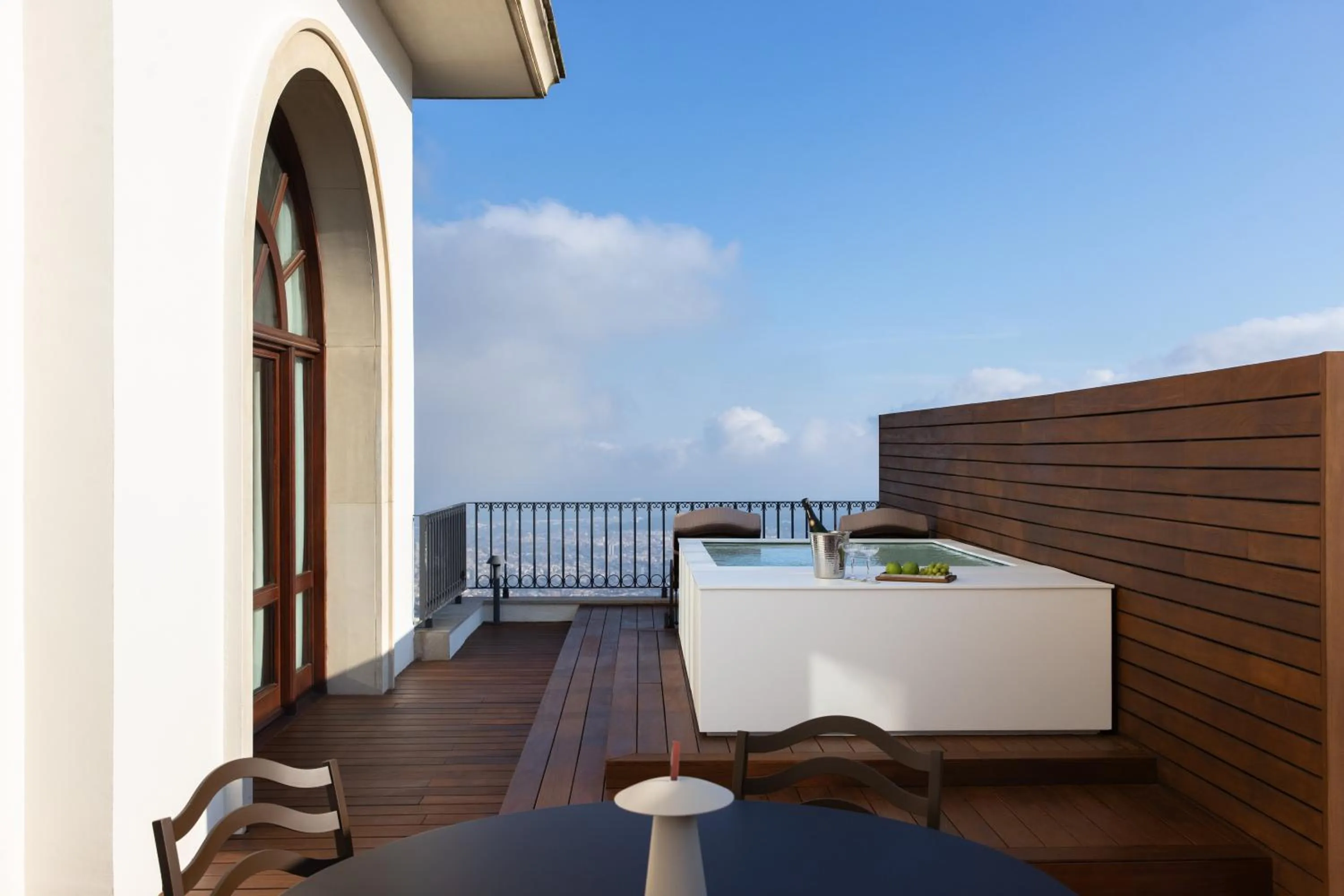 METT Barcelona GL - A Leading Hotel of the World