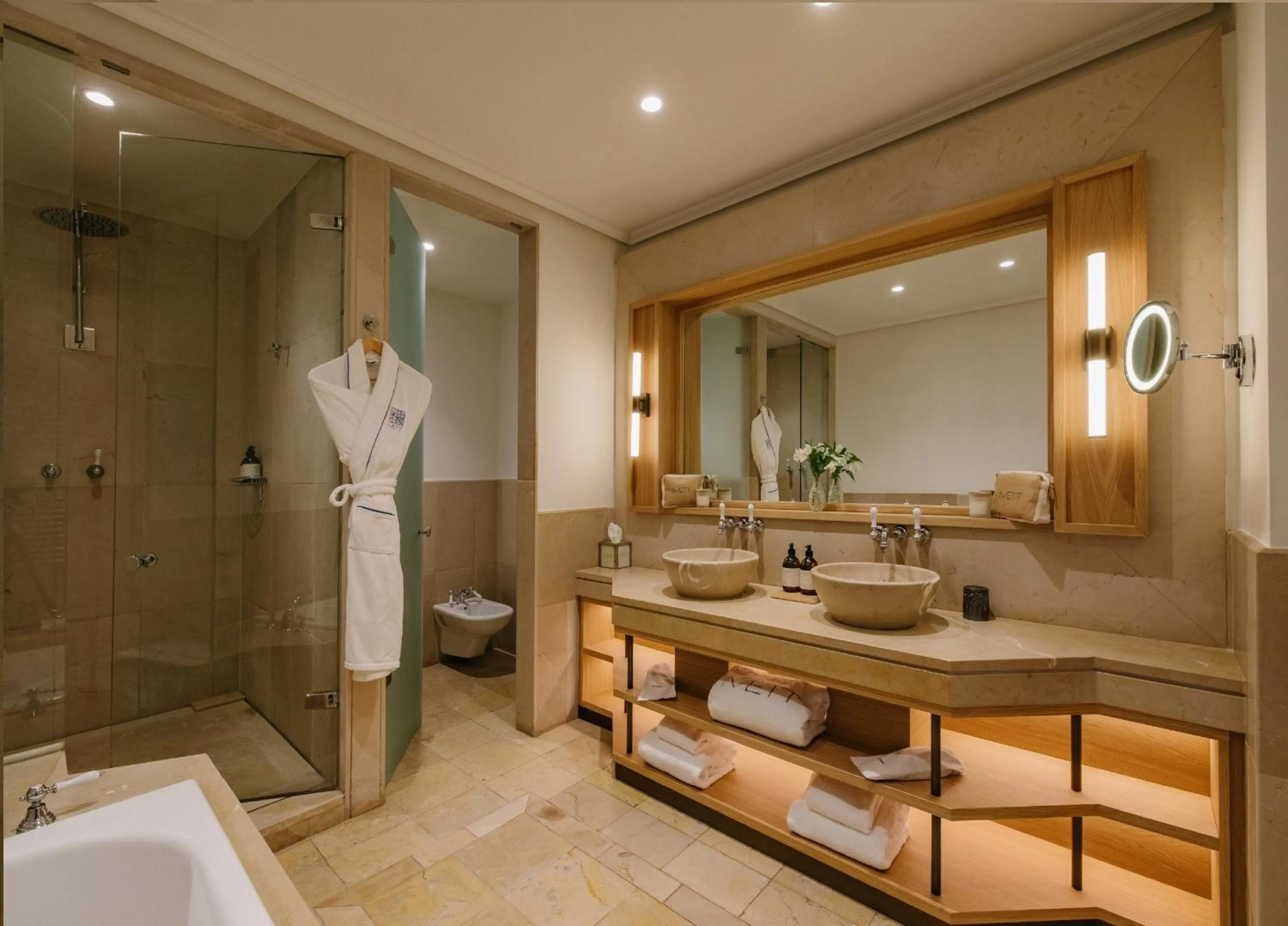 METT Barcelona GL - A Leading Hotel of the World