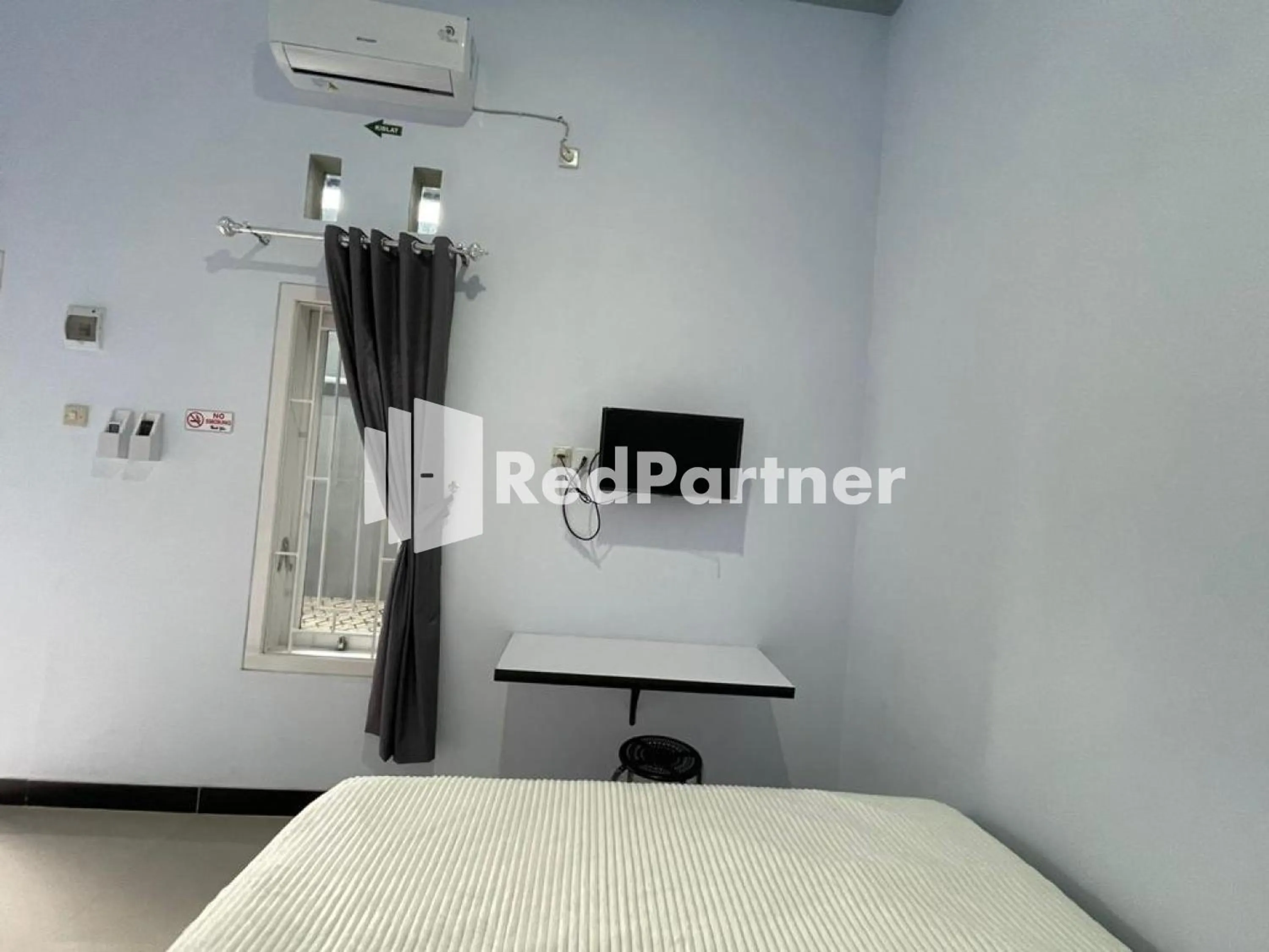 Bed in N3 Syariah near Stasiun Tegal Mitra RedDoorz