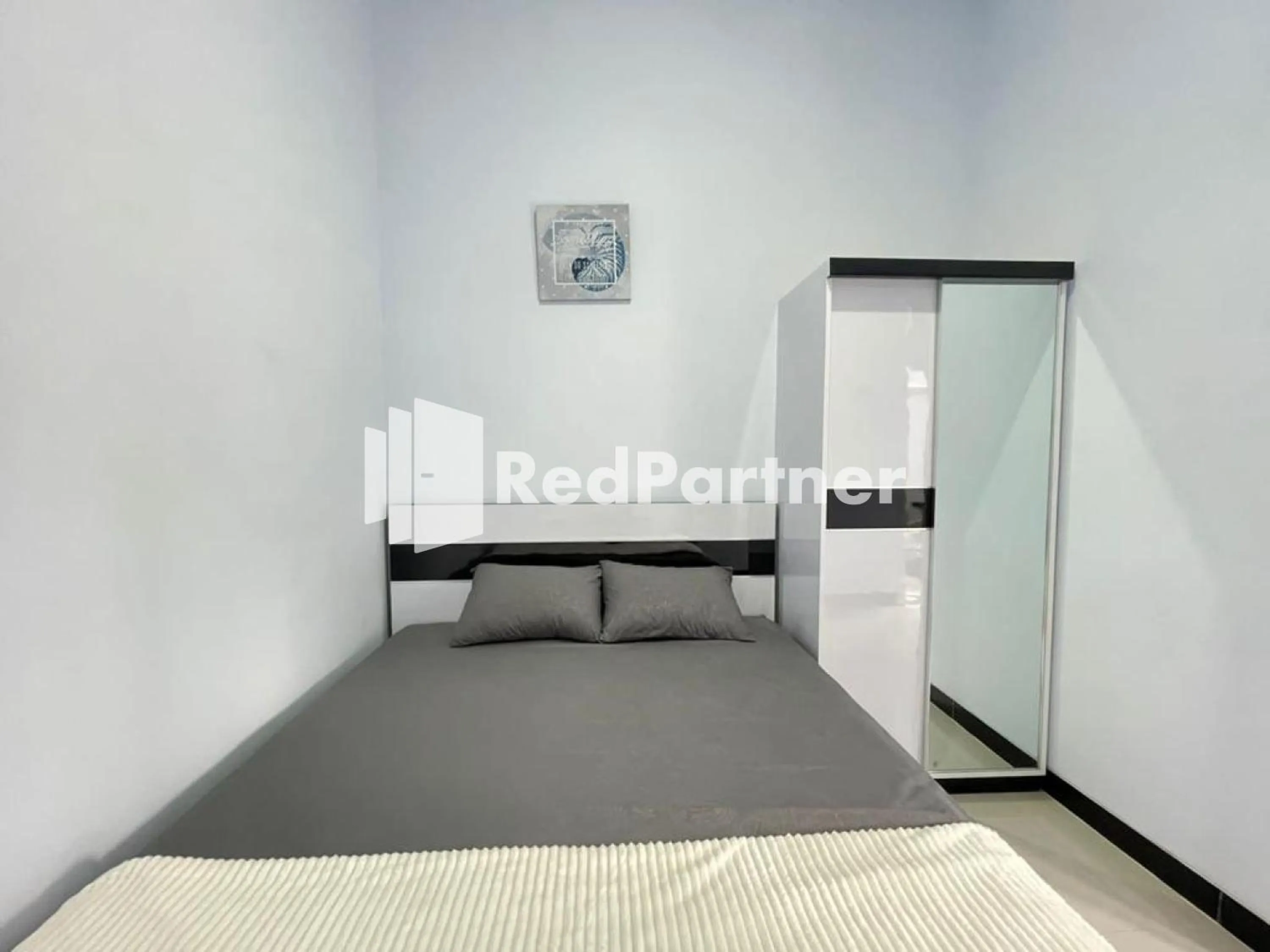 Bed in N3 Syariah near Stasiun Tegal Mitra RedDoorz