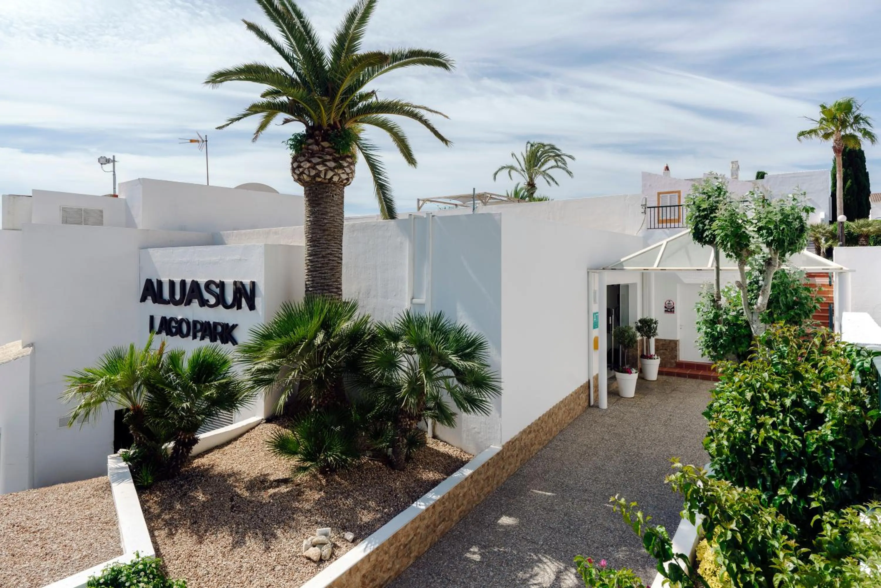 Patio in AluaSun Lago Park