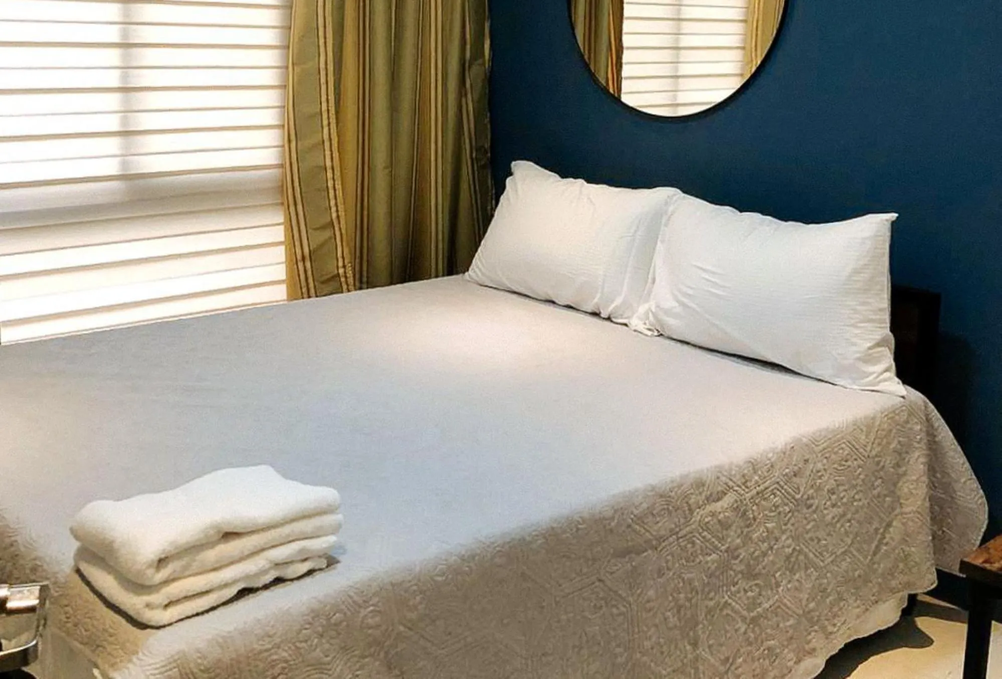 Bed in RedDoorz @ Occazia Hotel Pampanga