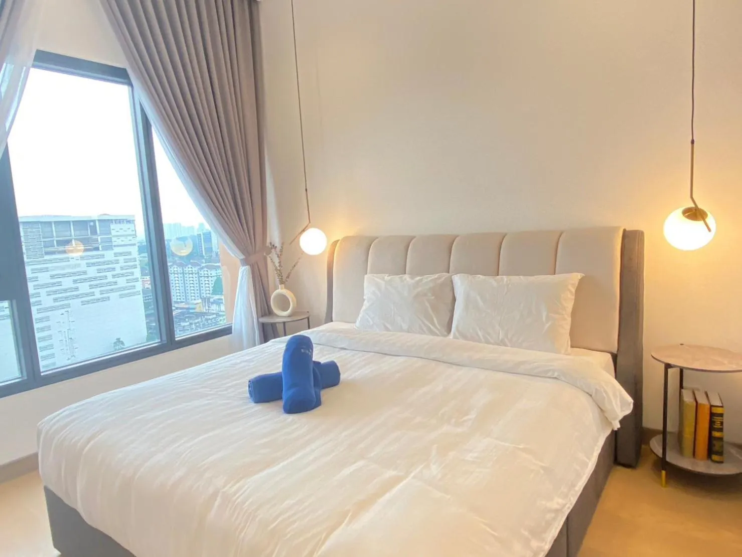 The Dolphin Lucentia Bukit Bintang KLCC Kuala Lumpur