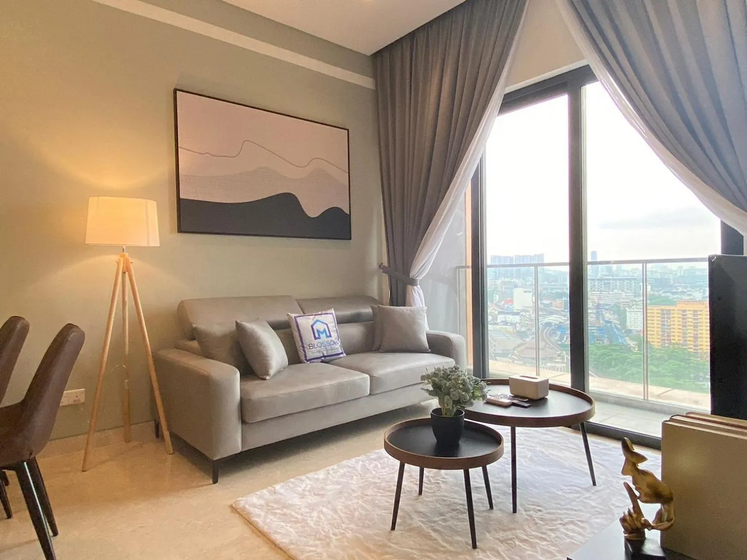 The Dolphin Lucentia Bukit Bintang KLCC Kuala Lumpur