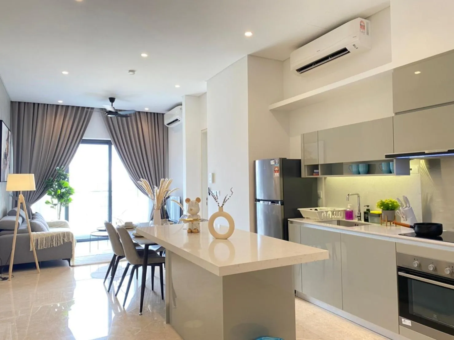 The Dolphin Lucentia Bukit Bintang KLCC Kuala Lumpur