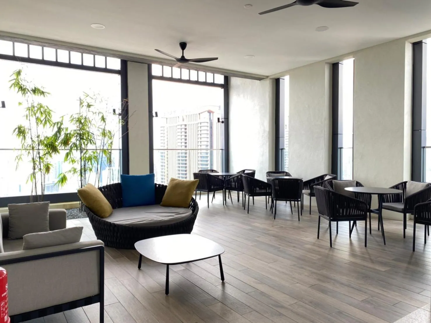 The Dolphin Lucentia Bukit Bintang KLCC Kuala Lumpur