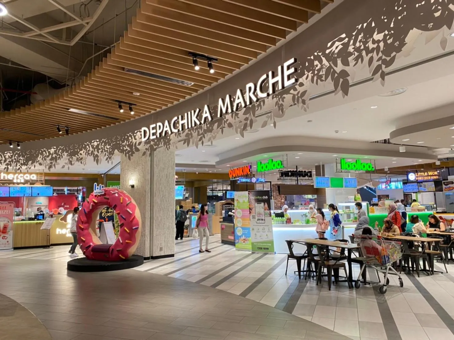 The Dolphin Lucentia Bukit Bintang KLCC Kuala Lumpur