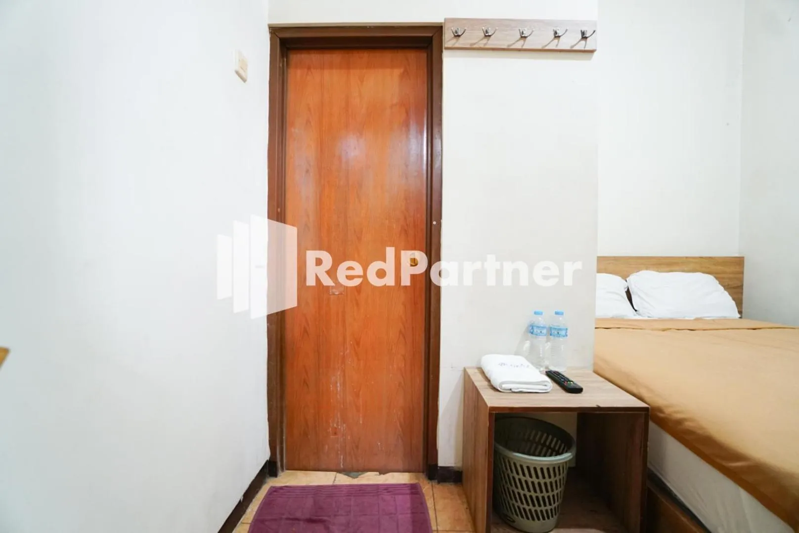 Bedroom, Bed in Bright Residence near ITC Mangga Dua Mitra RedDoorz