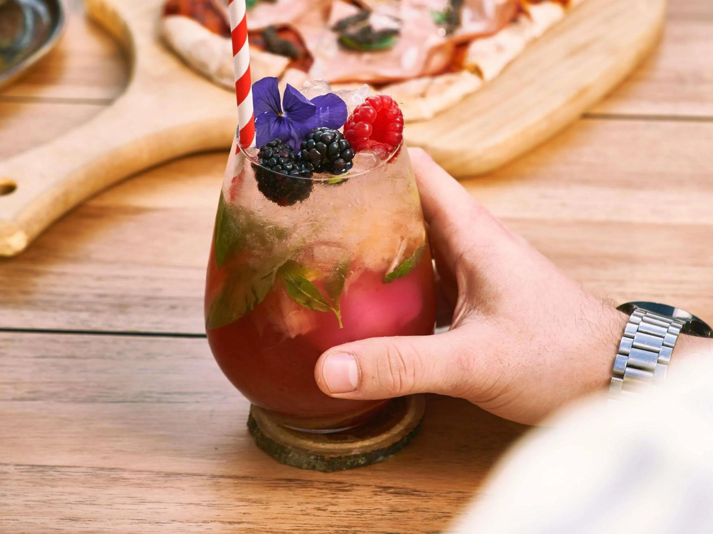 Lounge or bar in Novotel Madrid City Las Ventas