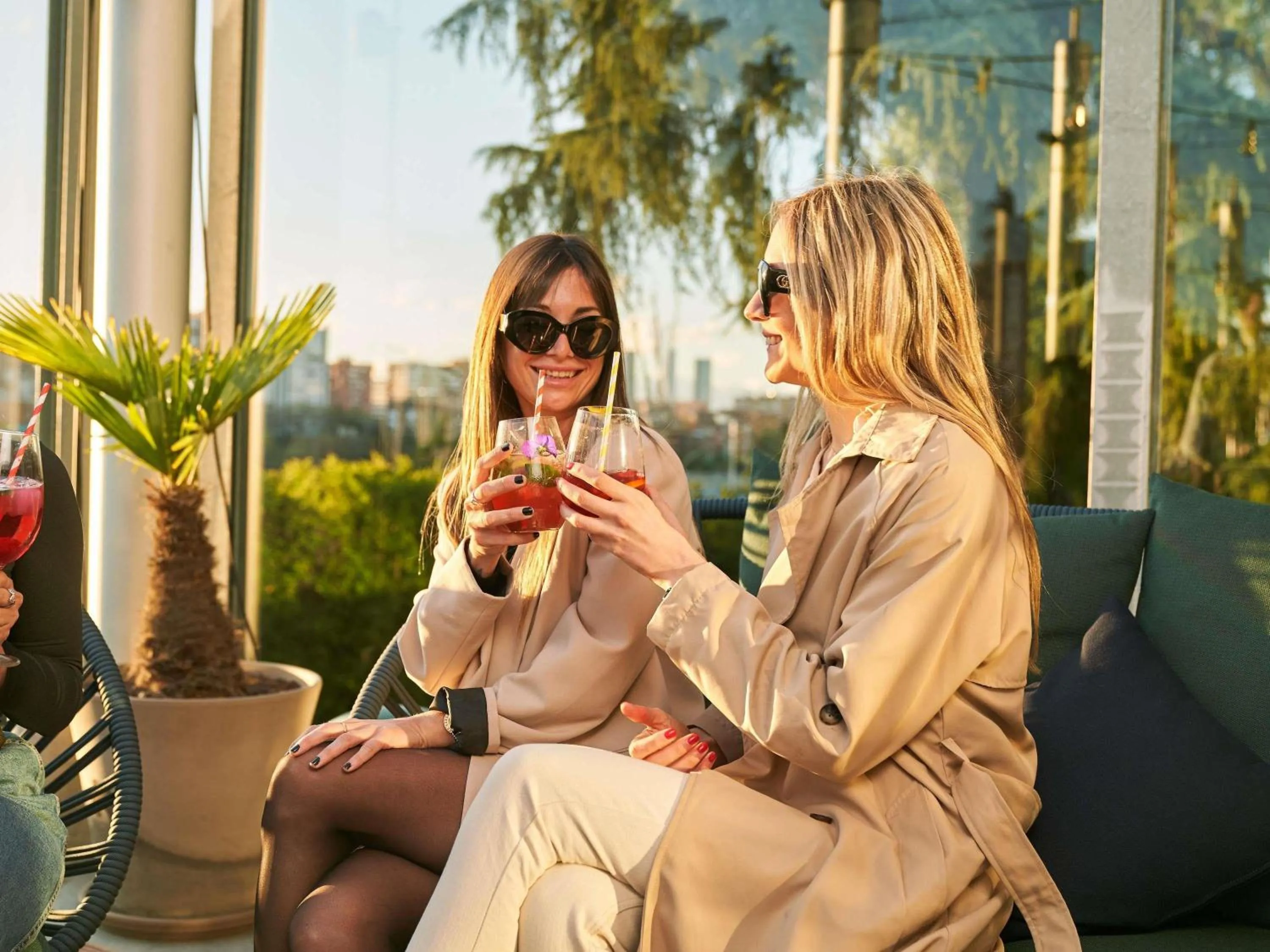 Lounge or bar in Novotel Madrid City Las Ventas