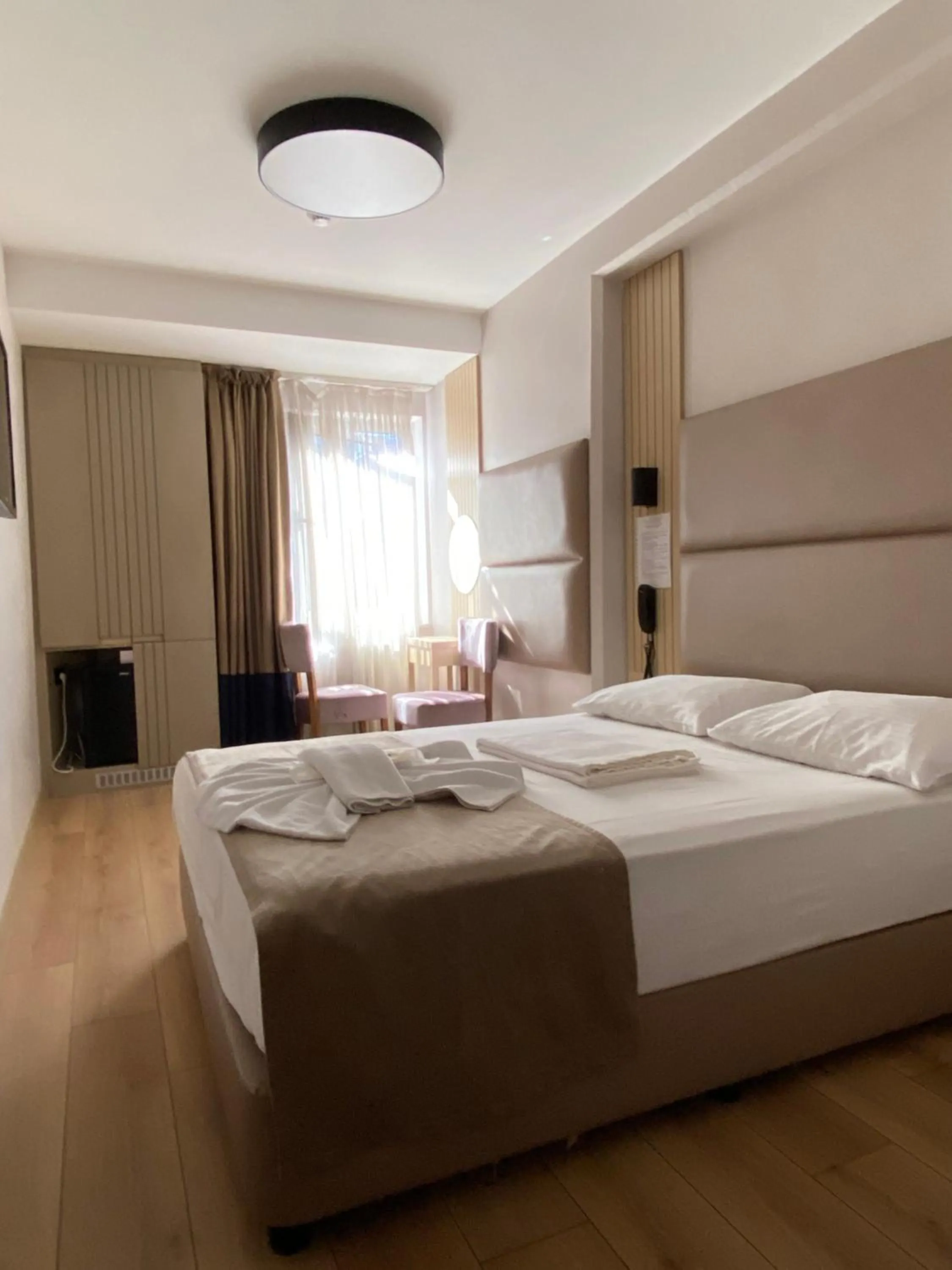 Bedroom, Bed in Otel Yenikapı