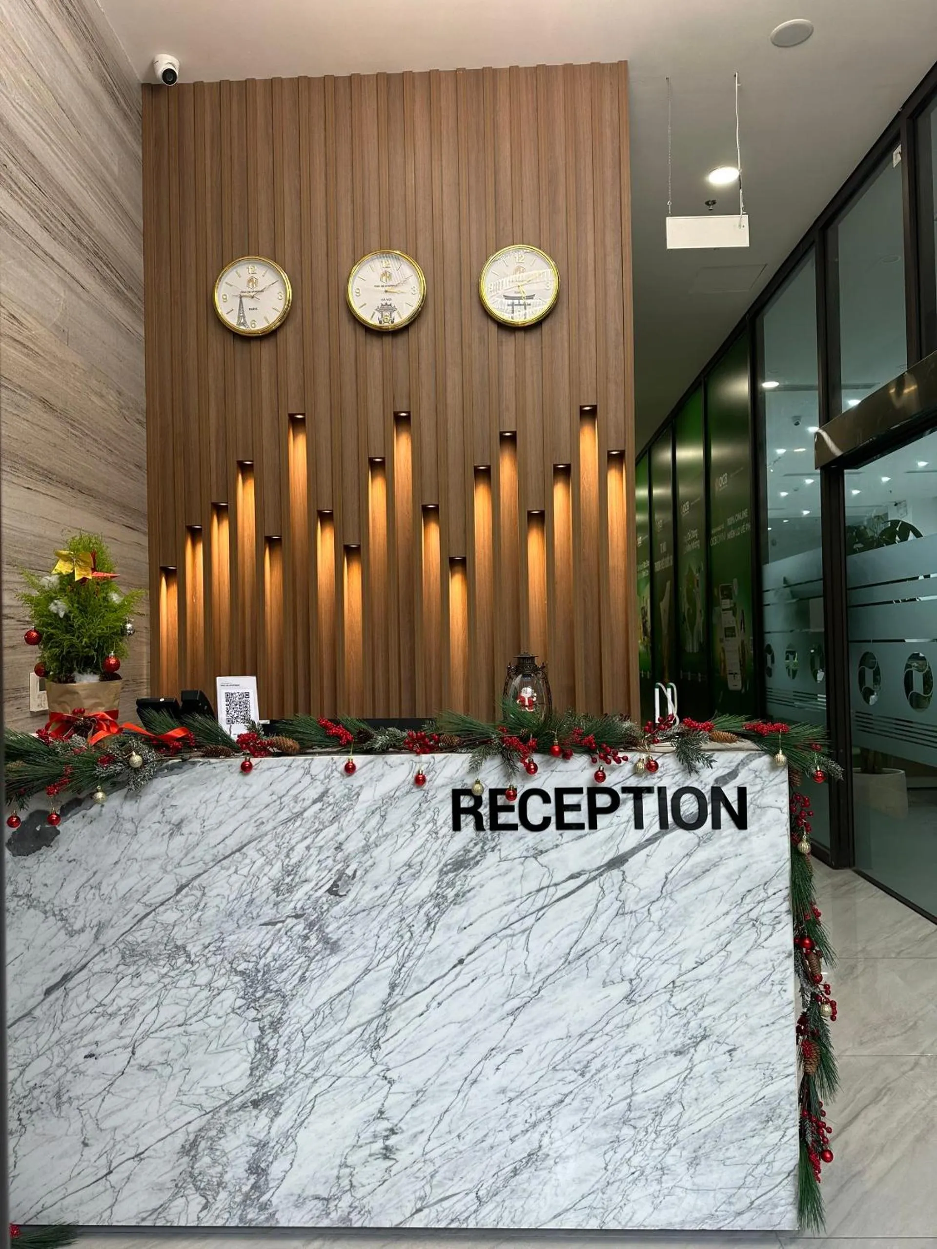 PH Hotel & Apartment