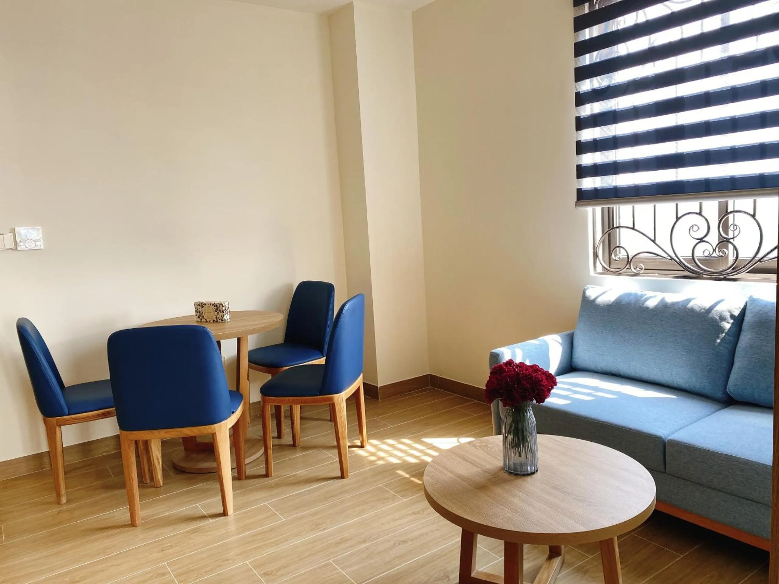 PH Hotel & Apartment