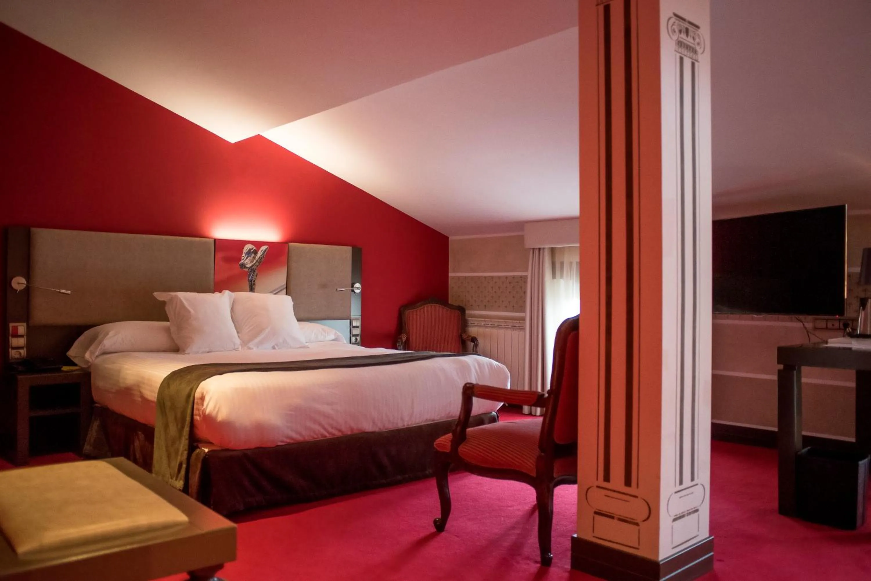 Photo of the whole room, Bed in Costa Esmeralda Suites