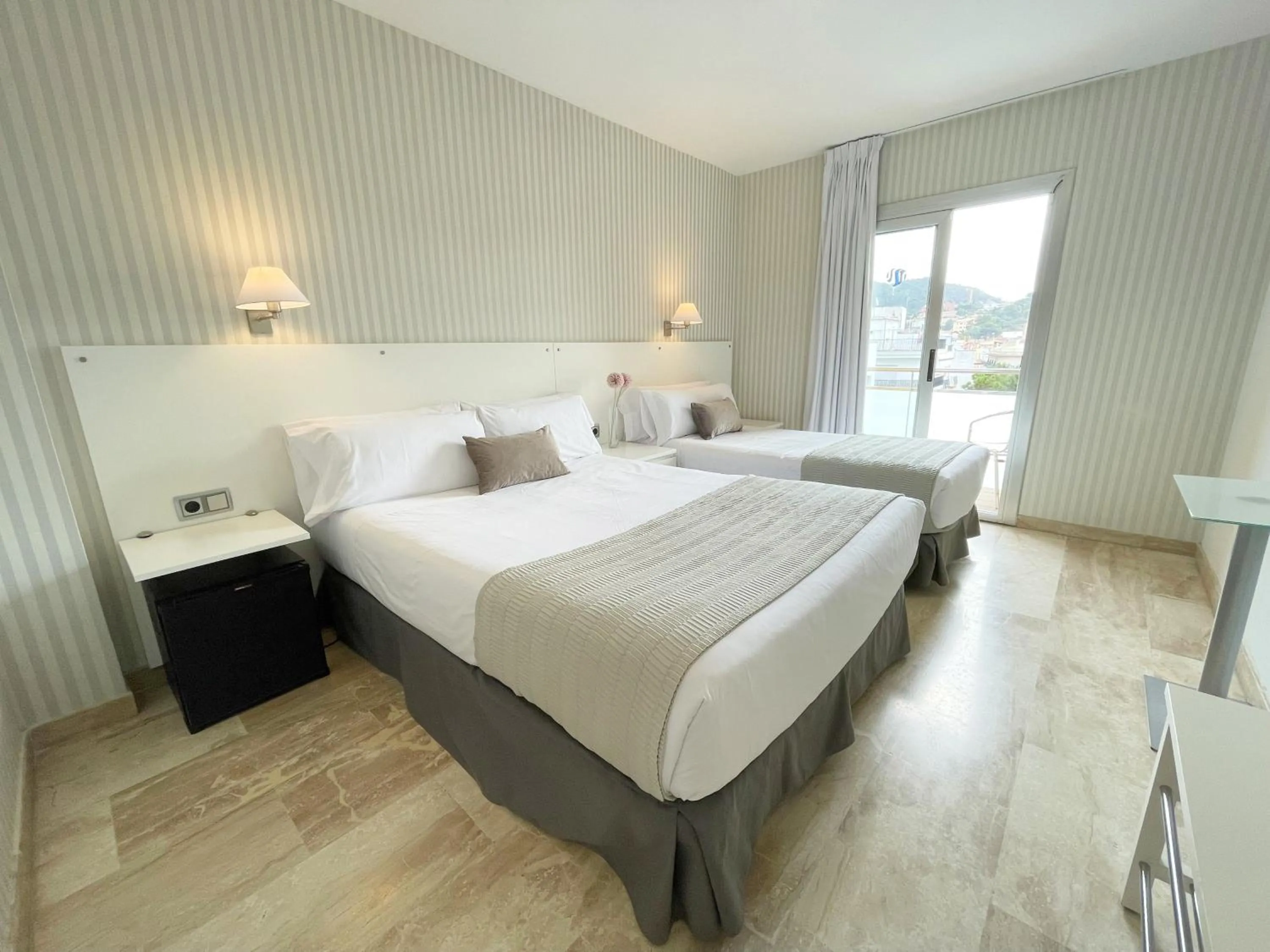 Bedroom, Bed in Hotel Turissa