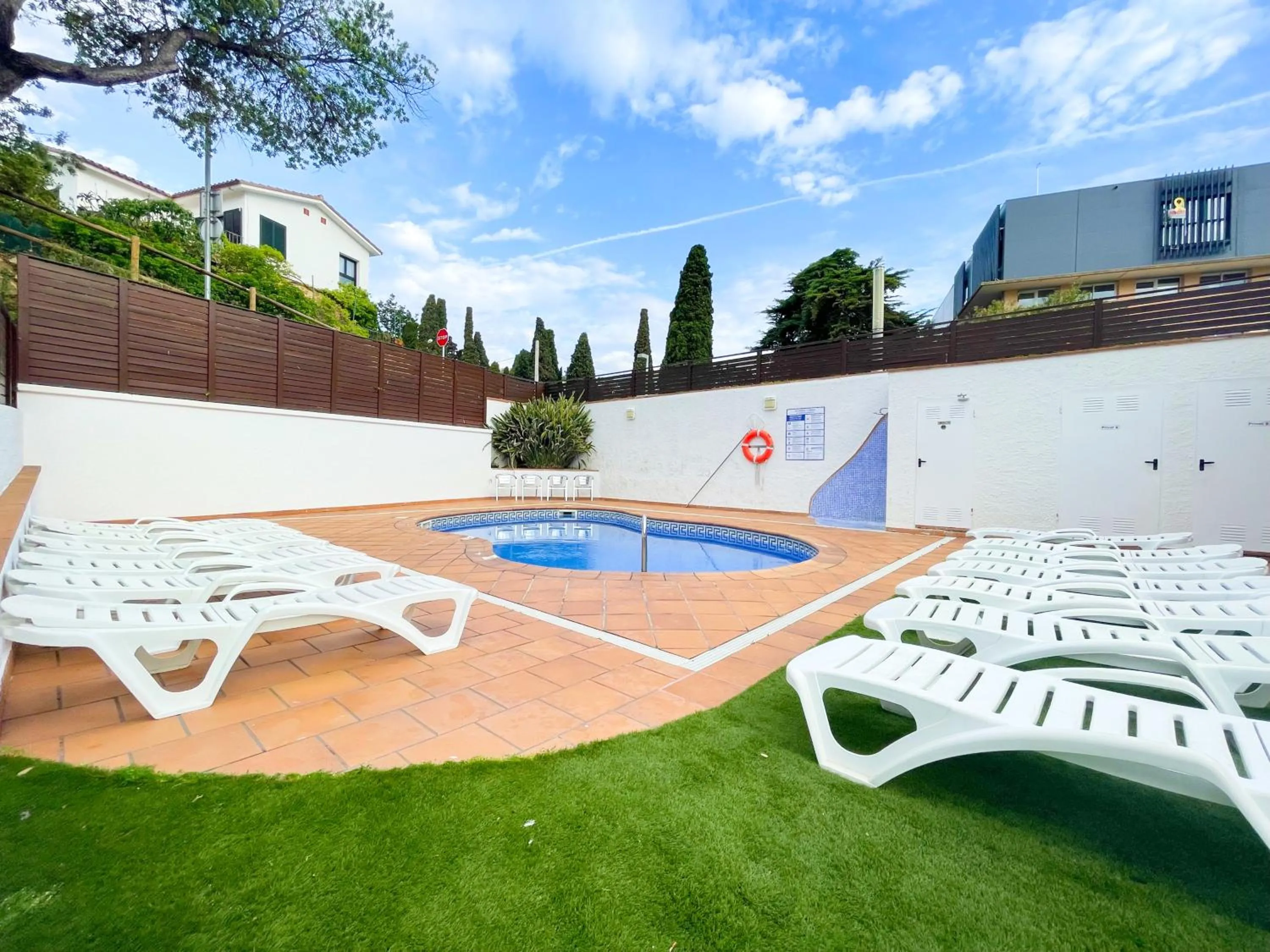 Swimming pool in Hotel Turissa