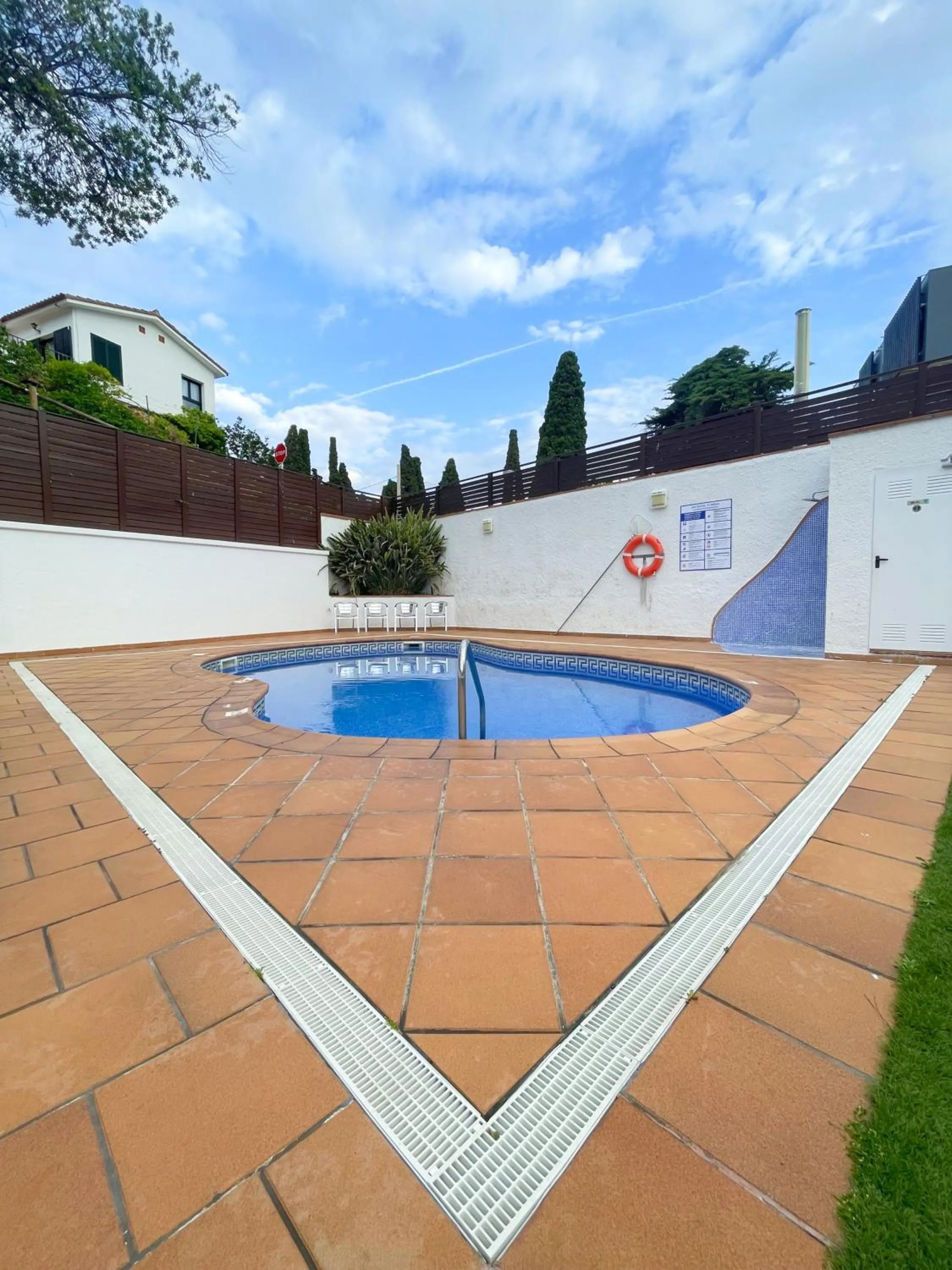 Swimming pool in Hotel Turissa